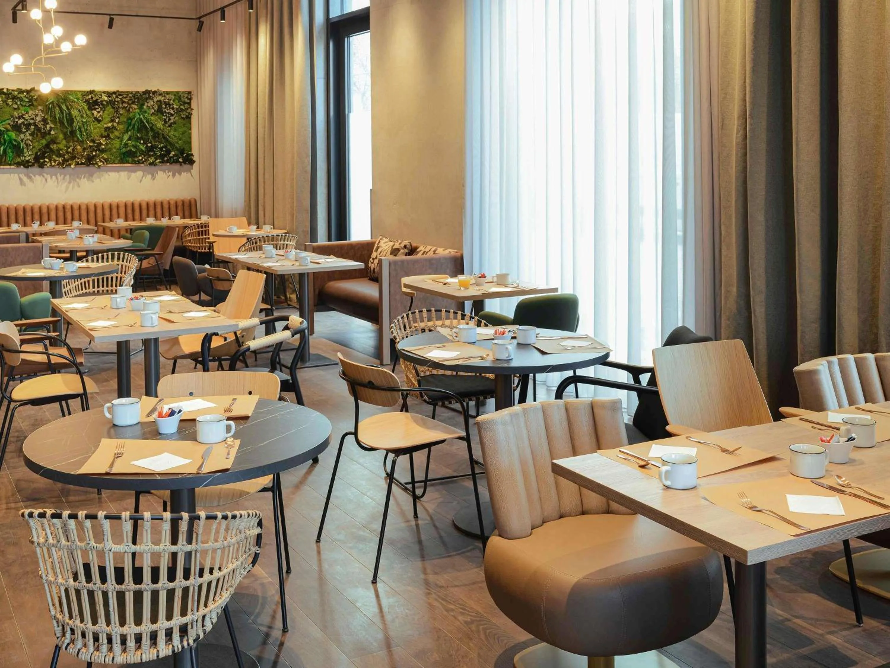 Restaurant/places to eat in Novotel Annemasse Centre - Porte de Genève