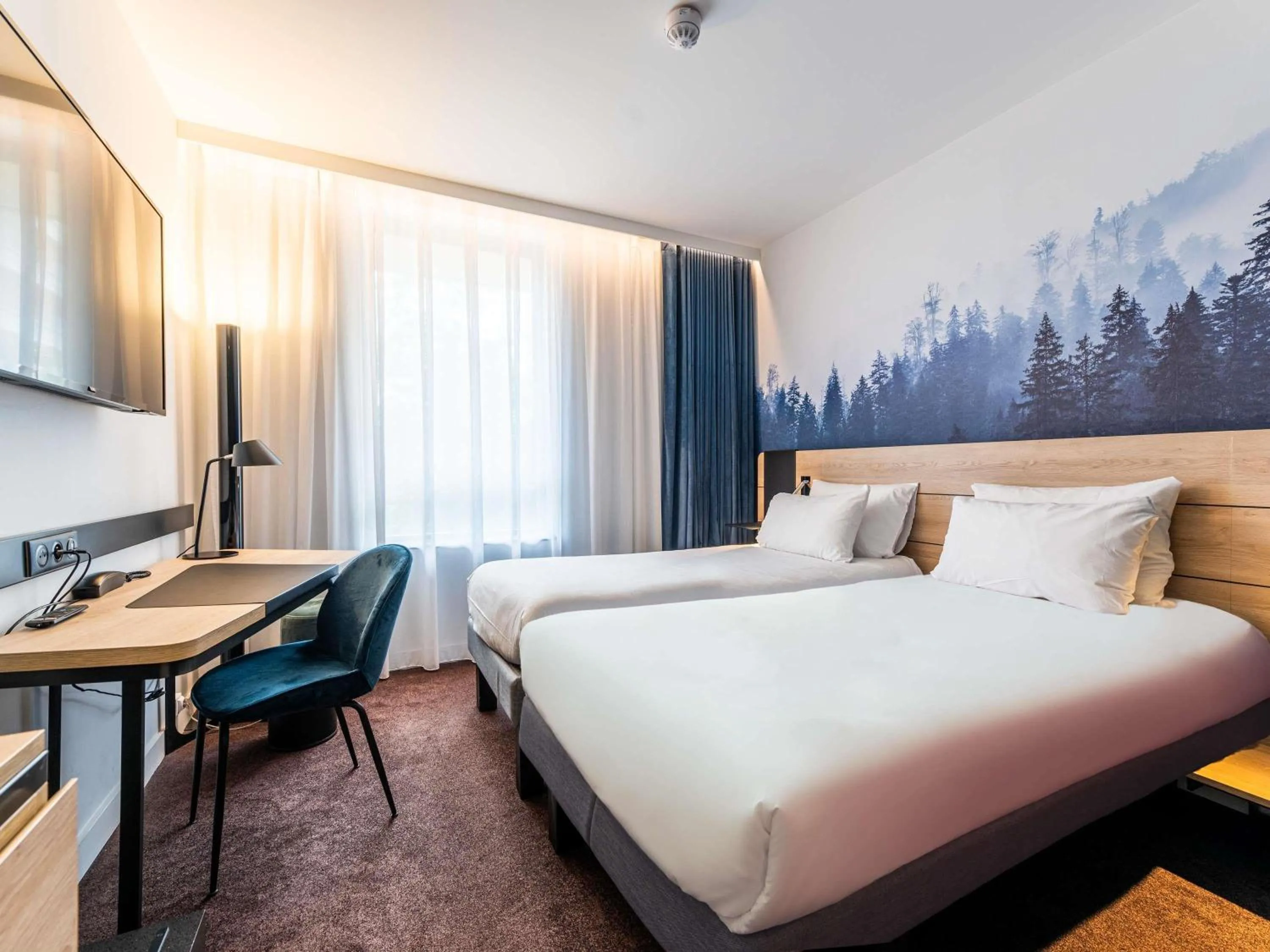 Bedroom, Bed in Novotel Annemasse Centre - Porte de Genève