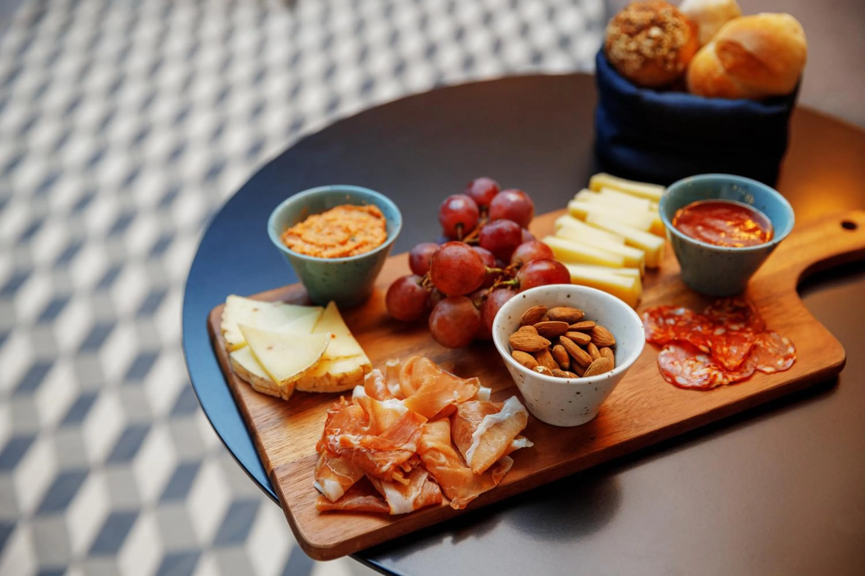 Restaurant/places to eat in Mercure Porto Centro Aliados