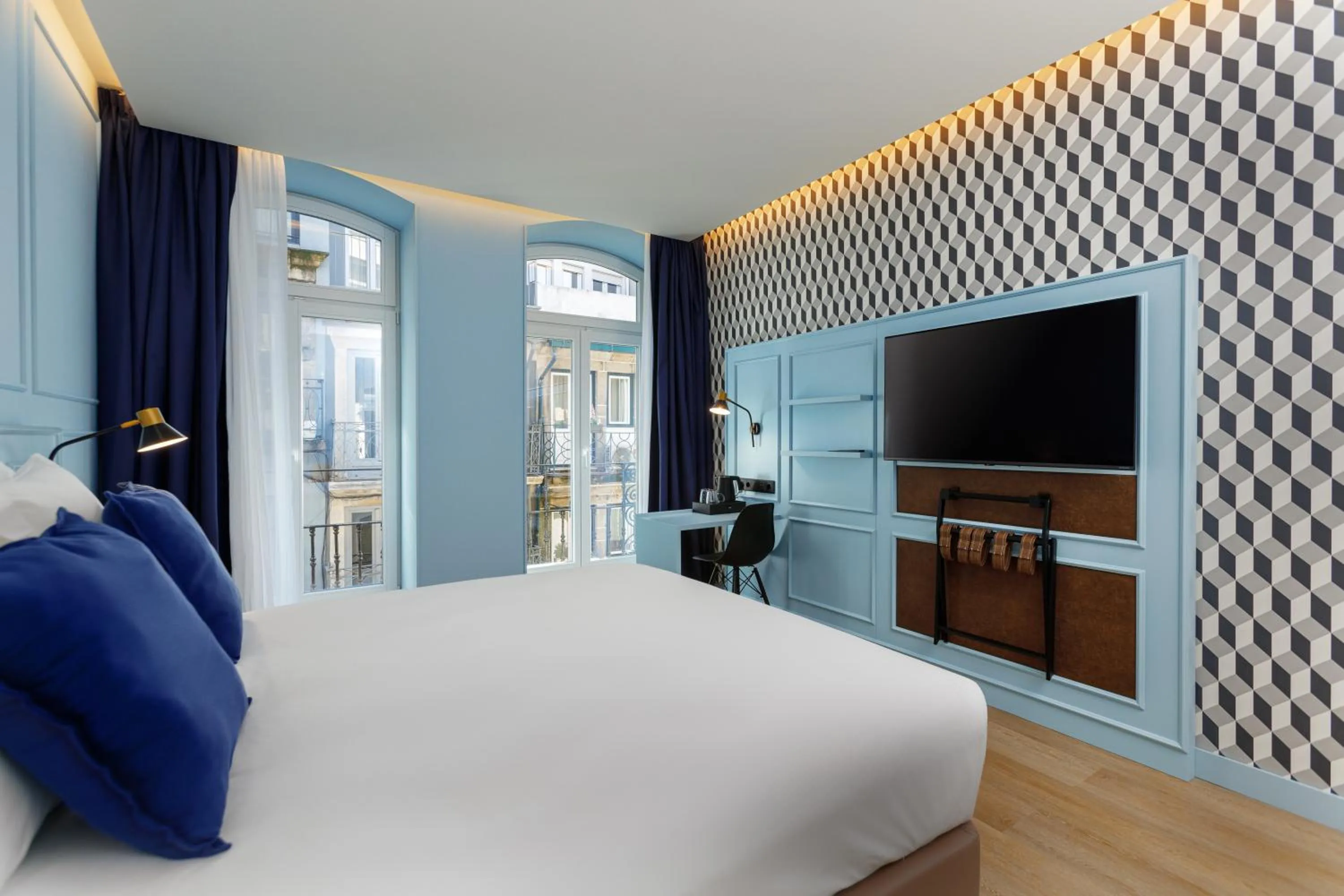 Decorative detail, Bed in Mercure Porto Centro Aliados