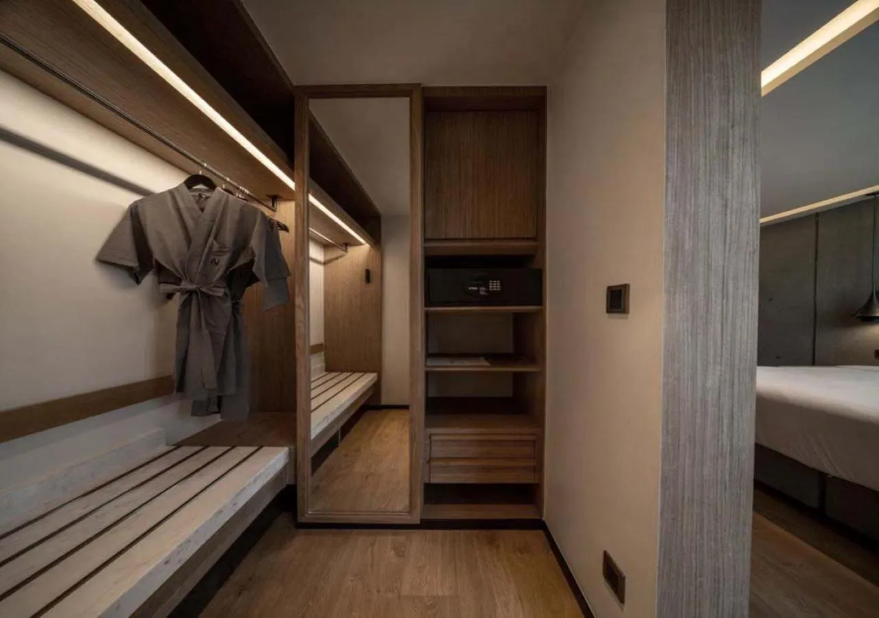 Bathroom, Bed in Homm Sukhumvit34 Bangkok