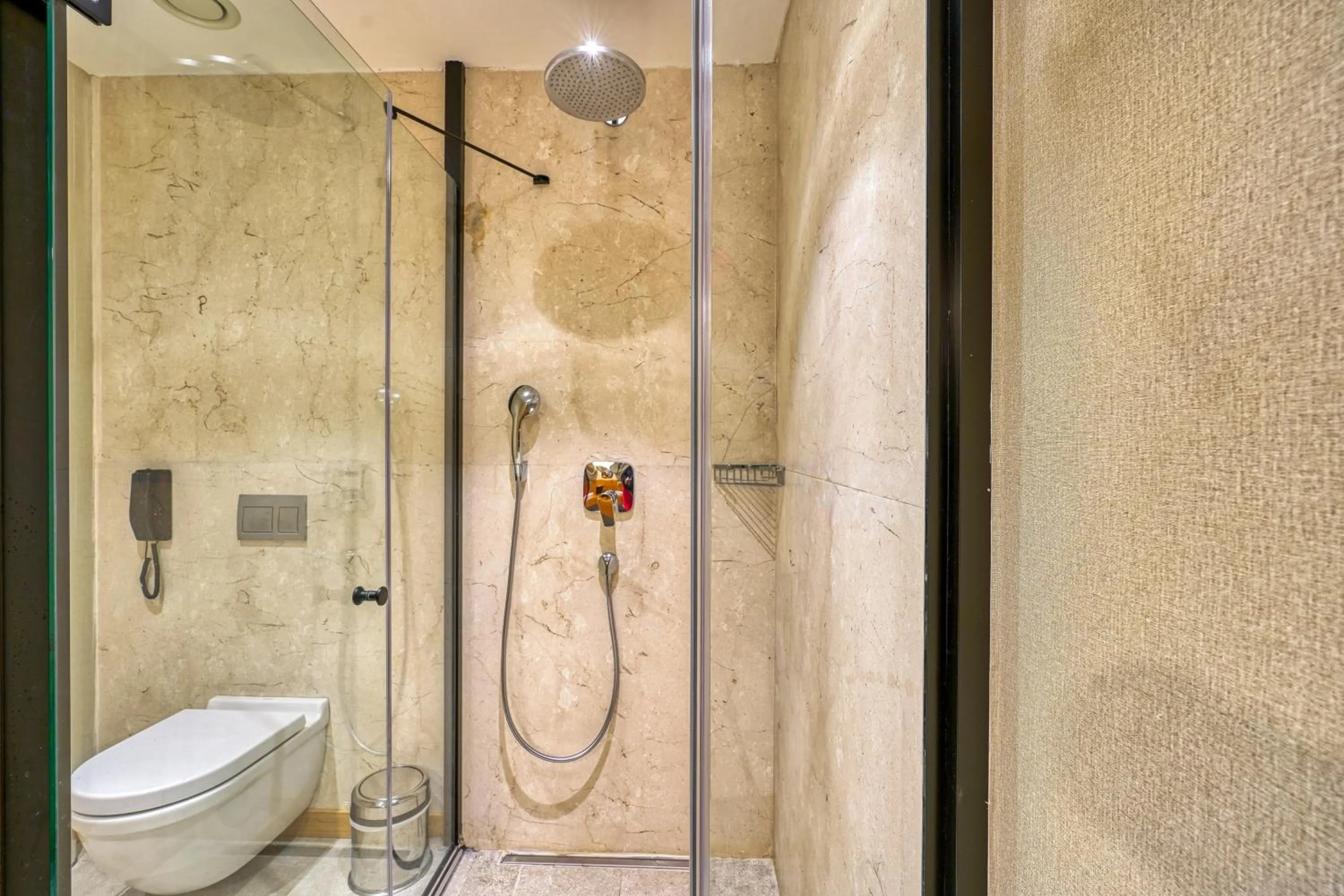 Shower in G Beyond Residences & Villas, Yalıkavak, Bodrum