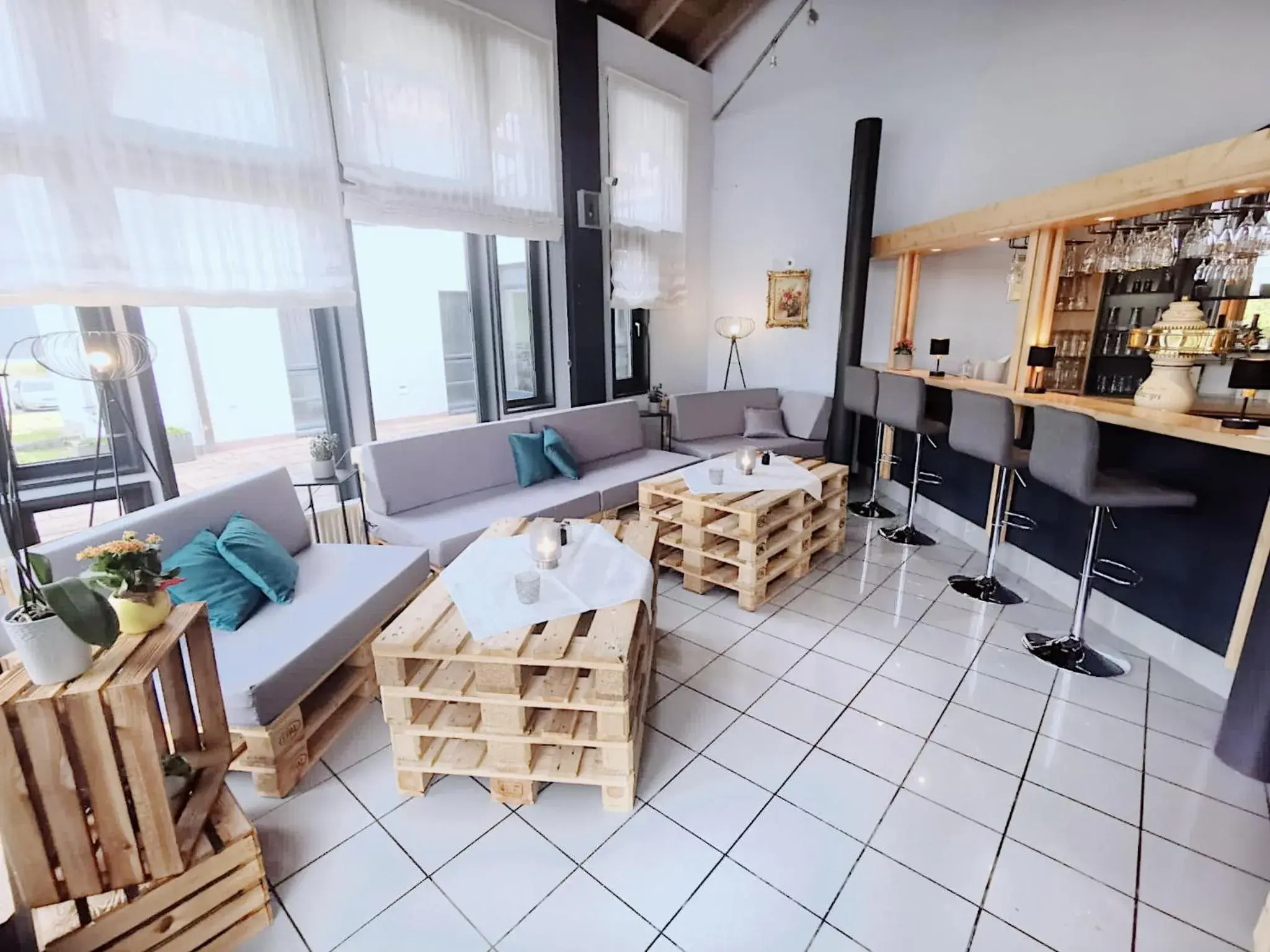 Lobby or reception in REGIOHOTEL Wittekind Burg - #AutobahnA2 #TopPreisLeistung #FreeParking #Wallbox Lobby or reception in REGIOHOTEL Wittekind Burg - #AutobahnA2 #TopPreisLeistung #FreeParking #Wallbox