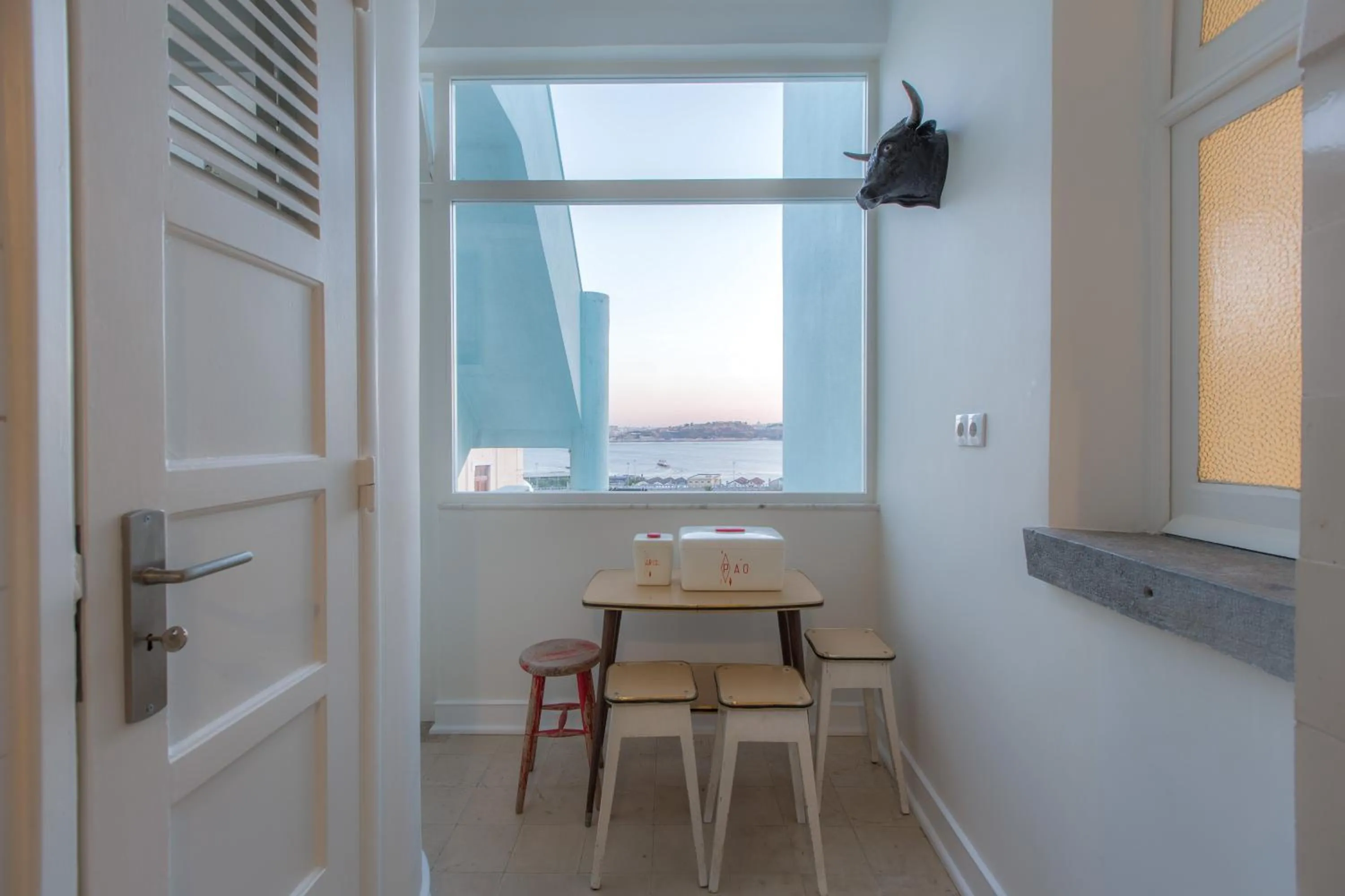 Dining area in Cabral 5 Stars View