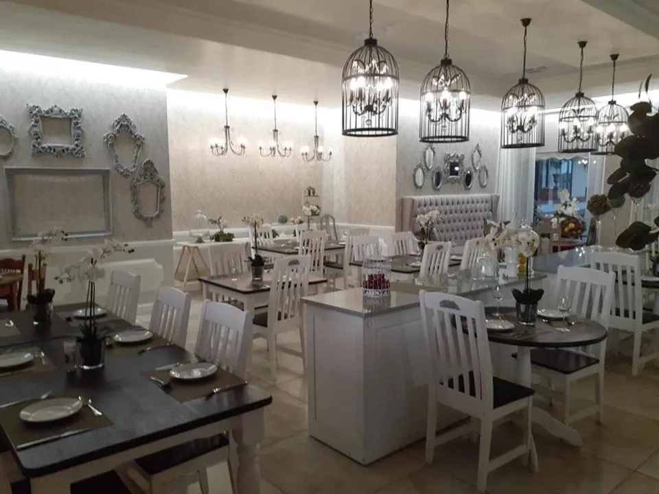 Restaurant/places to eat in d Olive Rose Boutique Hotel Danielskuil