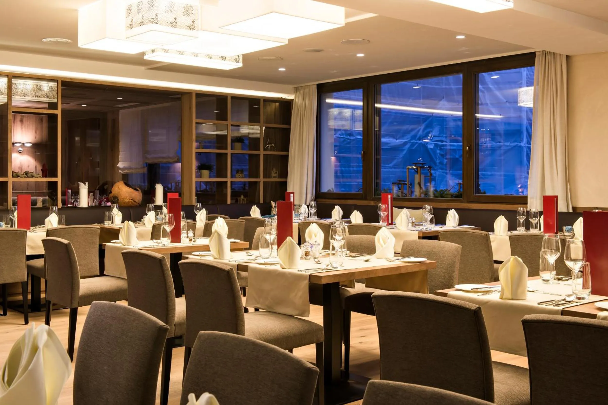 Restaurant/places to eat in Hotel Palü