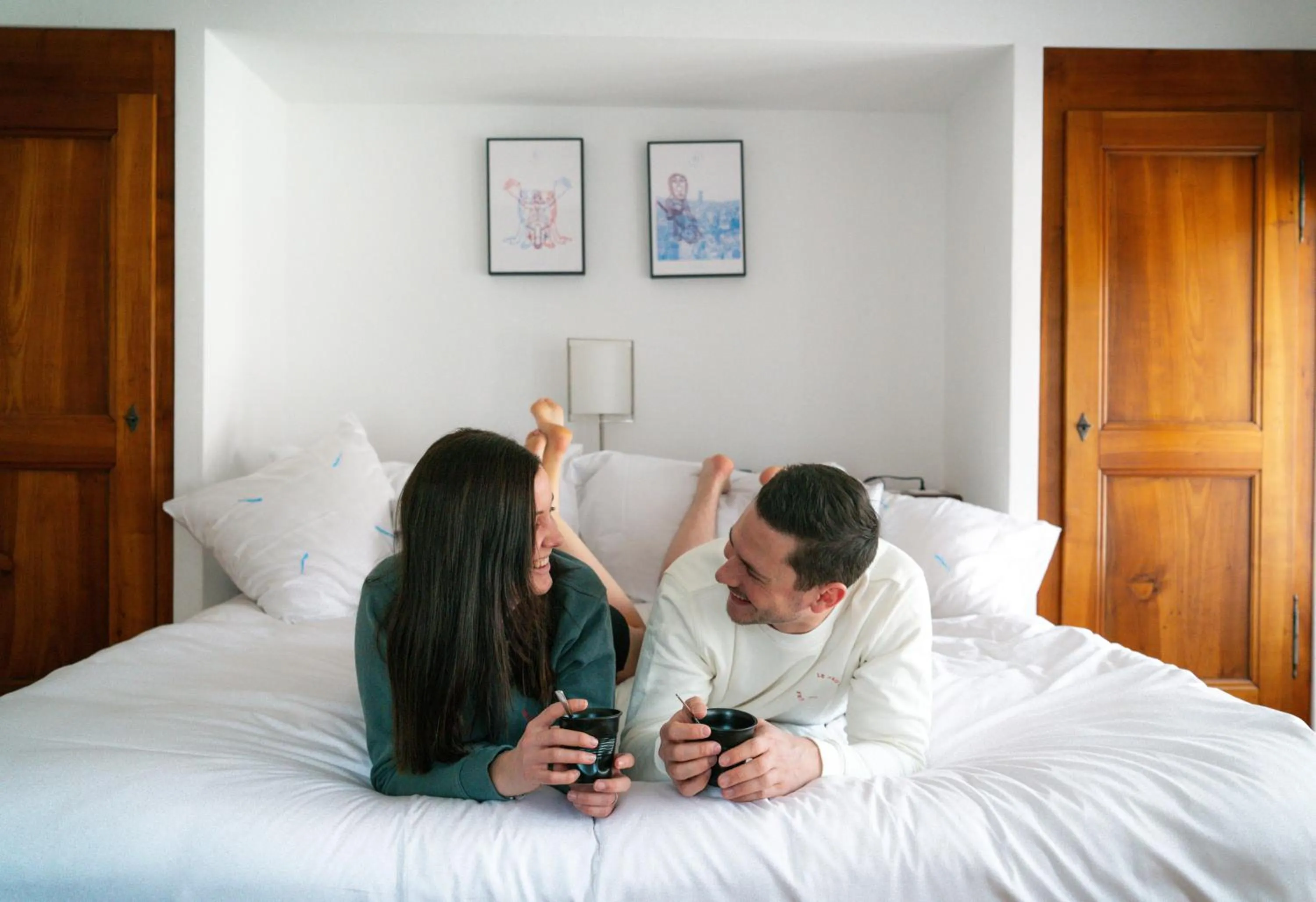 People, Bed in Le Sauvage