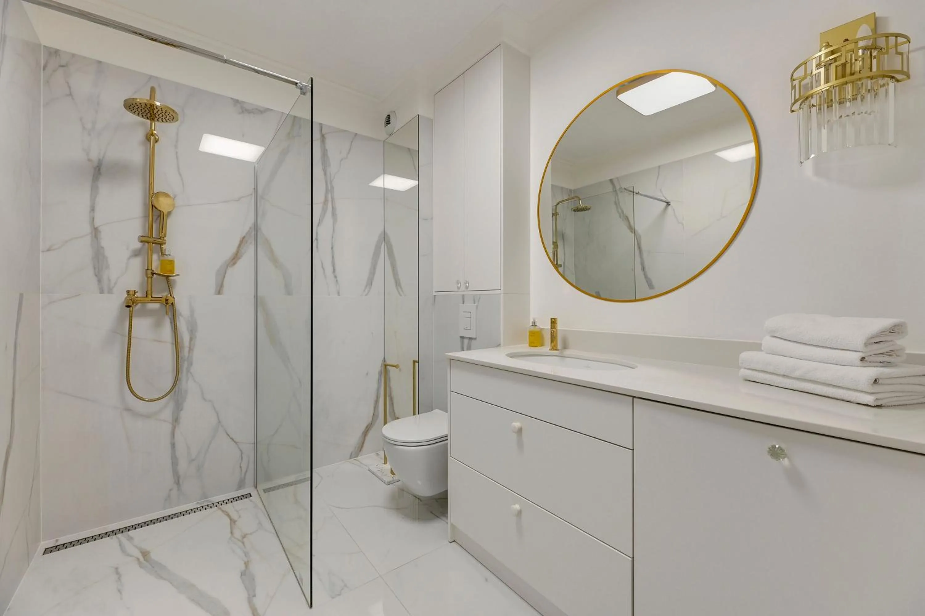 Shower in GRANO APARTMENTS Gdańsk Residence SPA & Wellness - GRANO APARTMENTS Gdańsk Old Town SPA & Wellness