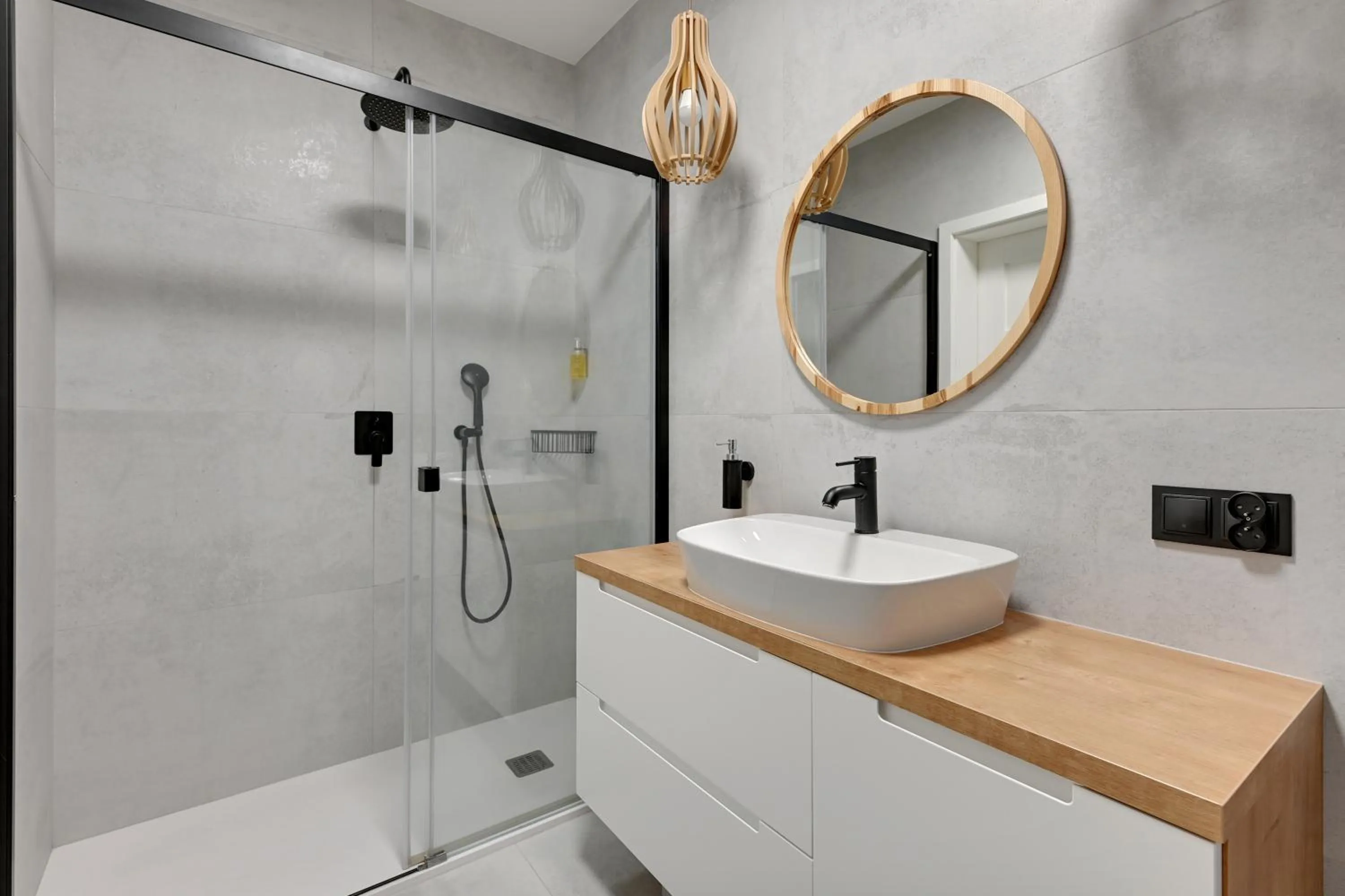 Shower in GRANO APARTMENTS Gdańsk Residence SPA & Wellness - GRANO APARTMENTS Gdańsk Old Town SPA & Wellness