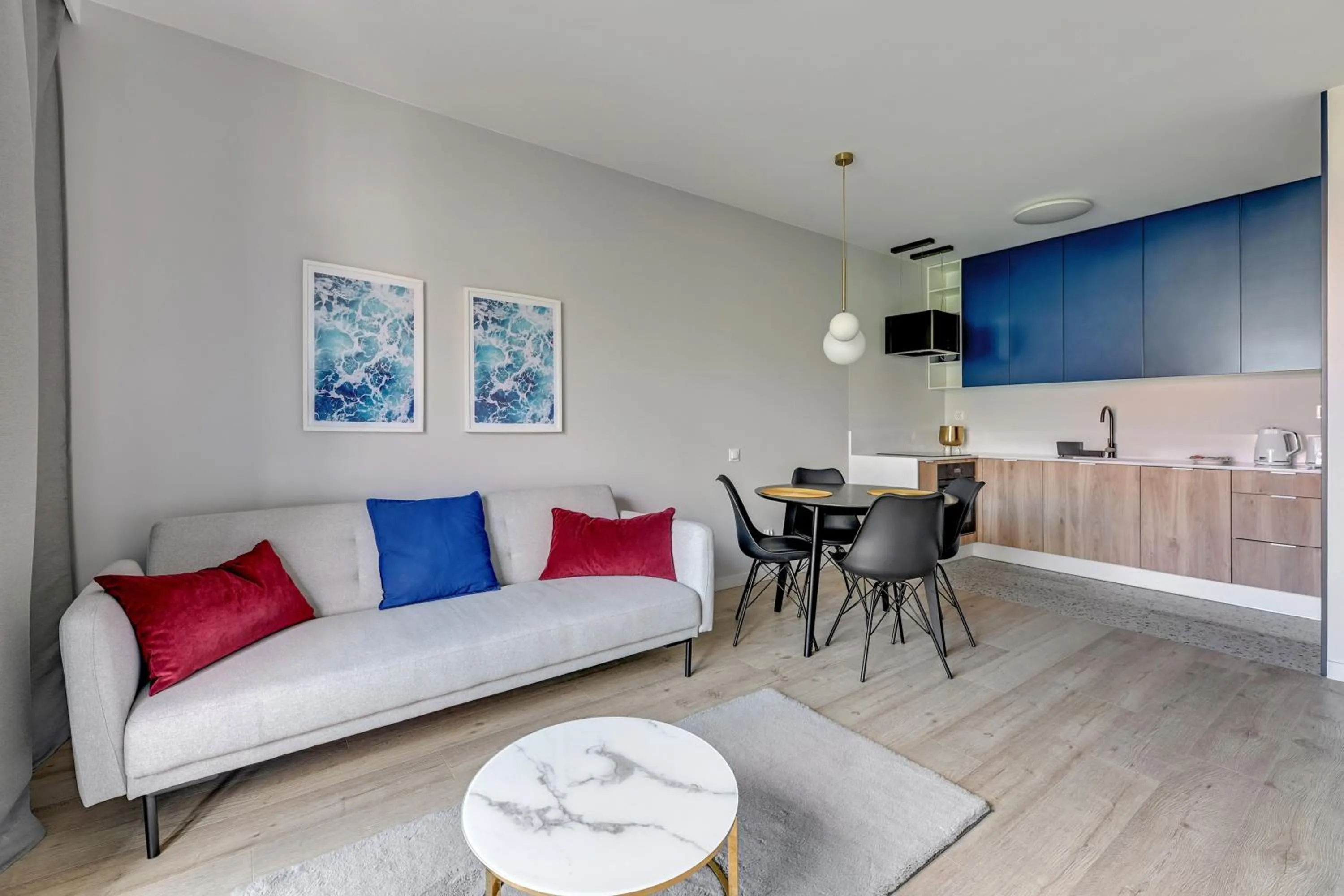 Kitchen or kitchenette in GRANO APARTMENTS Gdańsk Residence SPA & Wellness - GRANO APARTMENTS Gdańsk Old Town SPA & Wellness