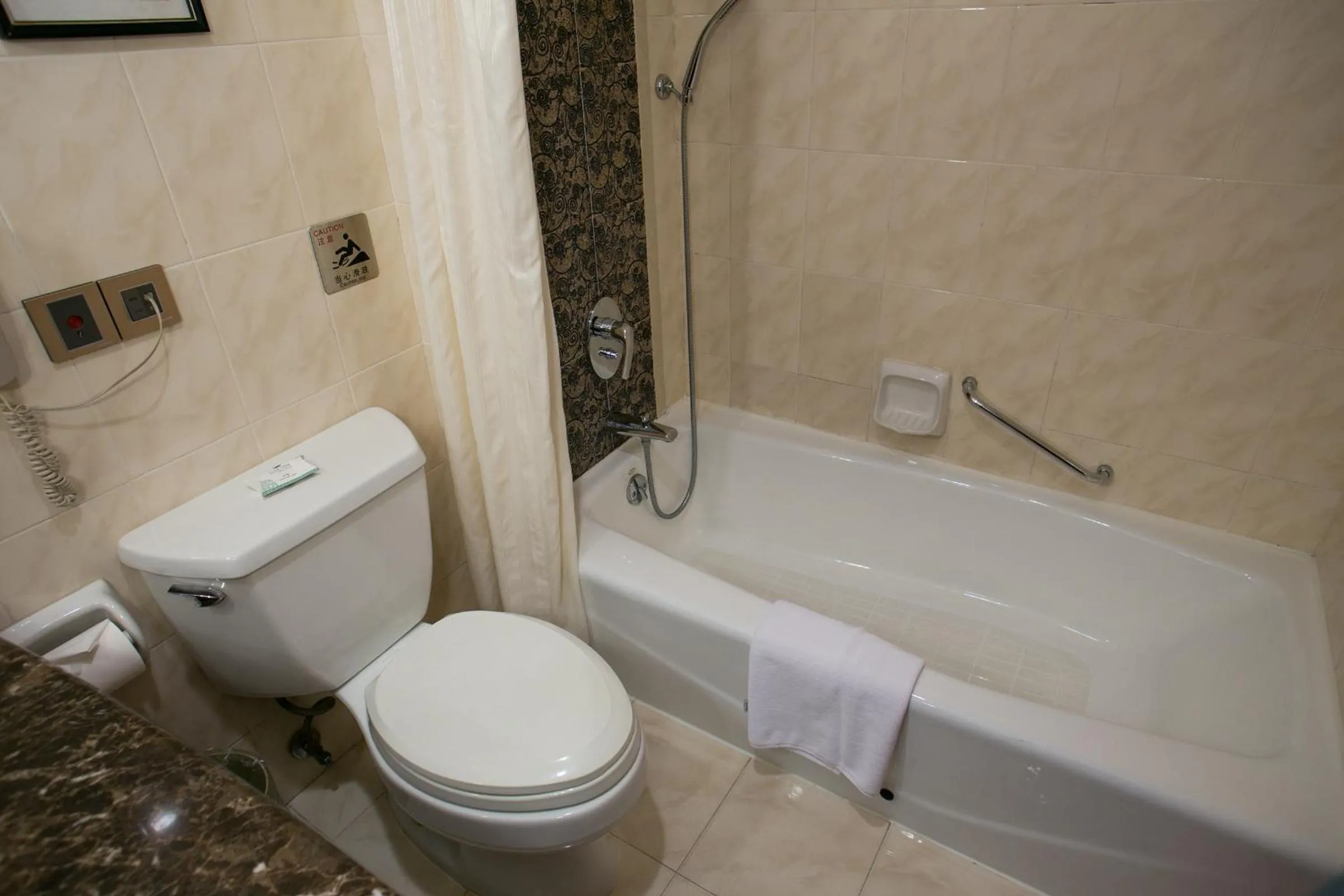 Bathroom in Anting Villa Hotel