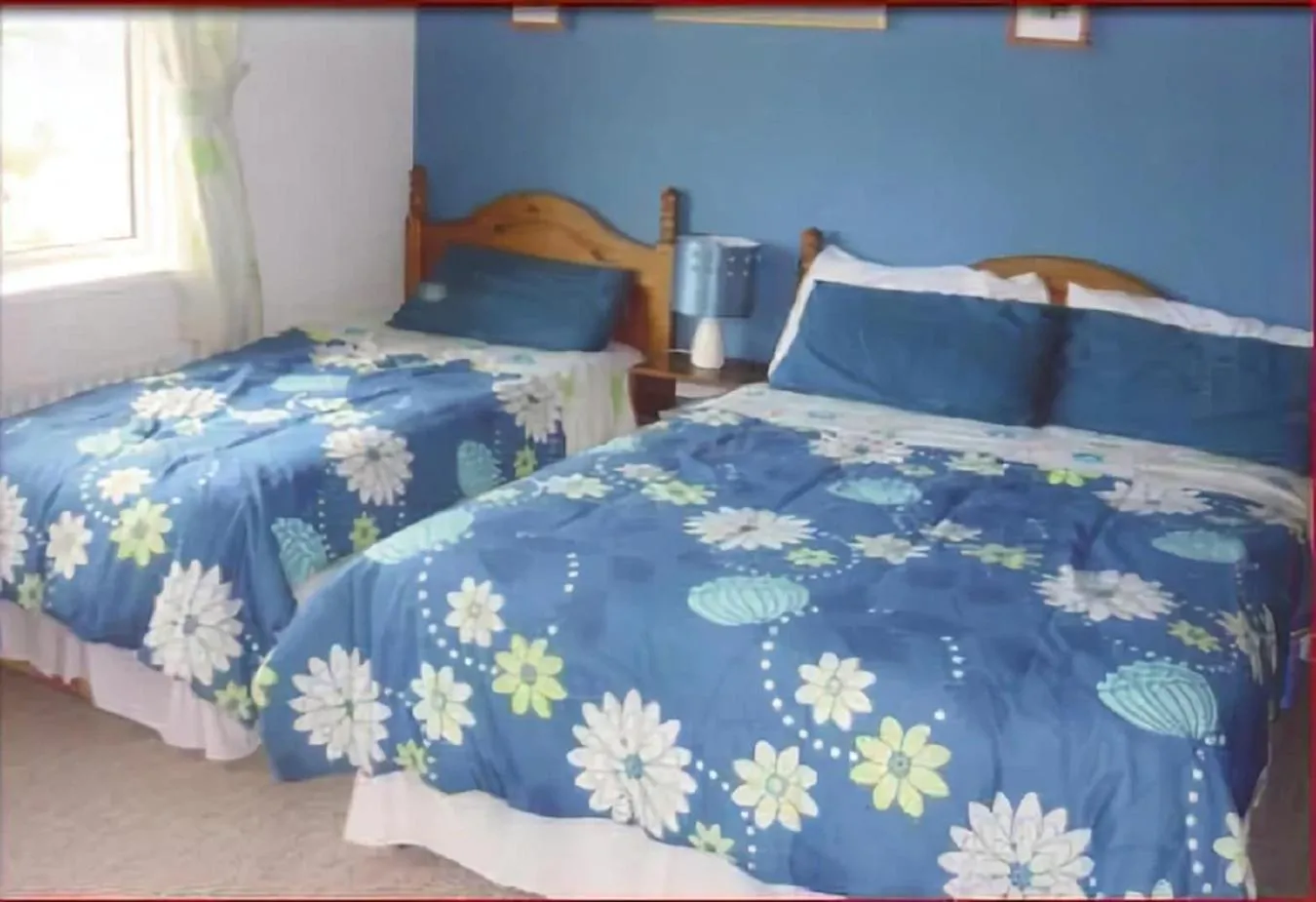 Bed in The Yellow Rose B&B
