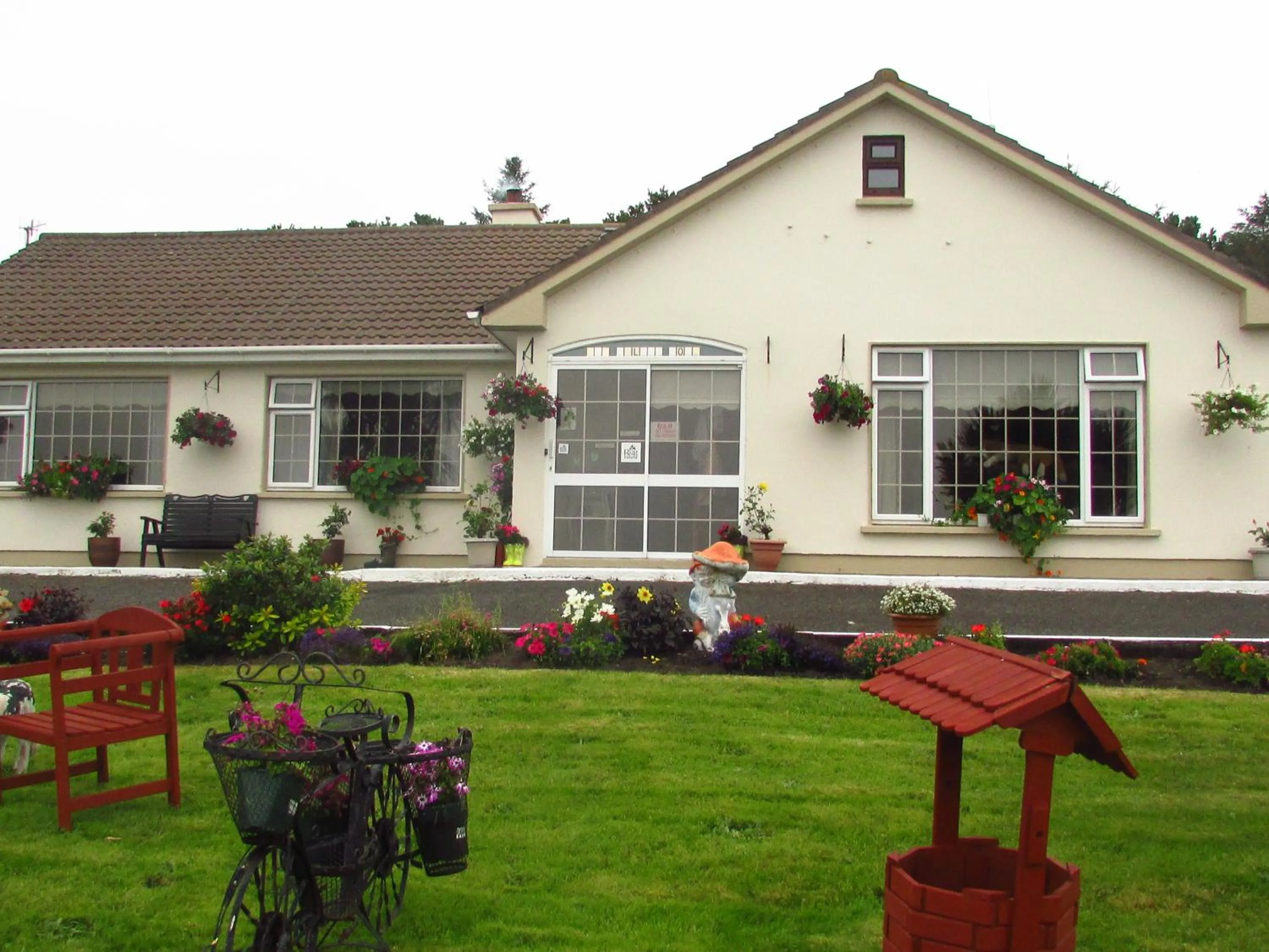 Property building in The Yellow Rose B&B