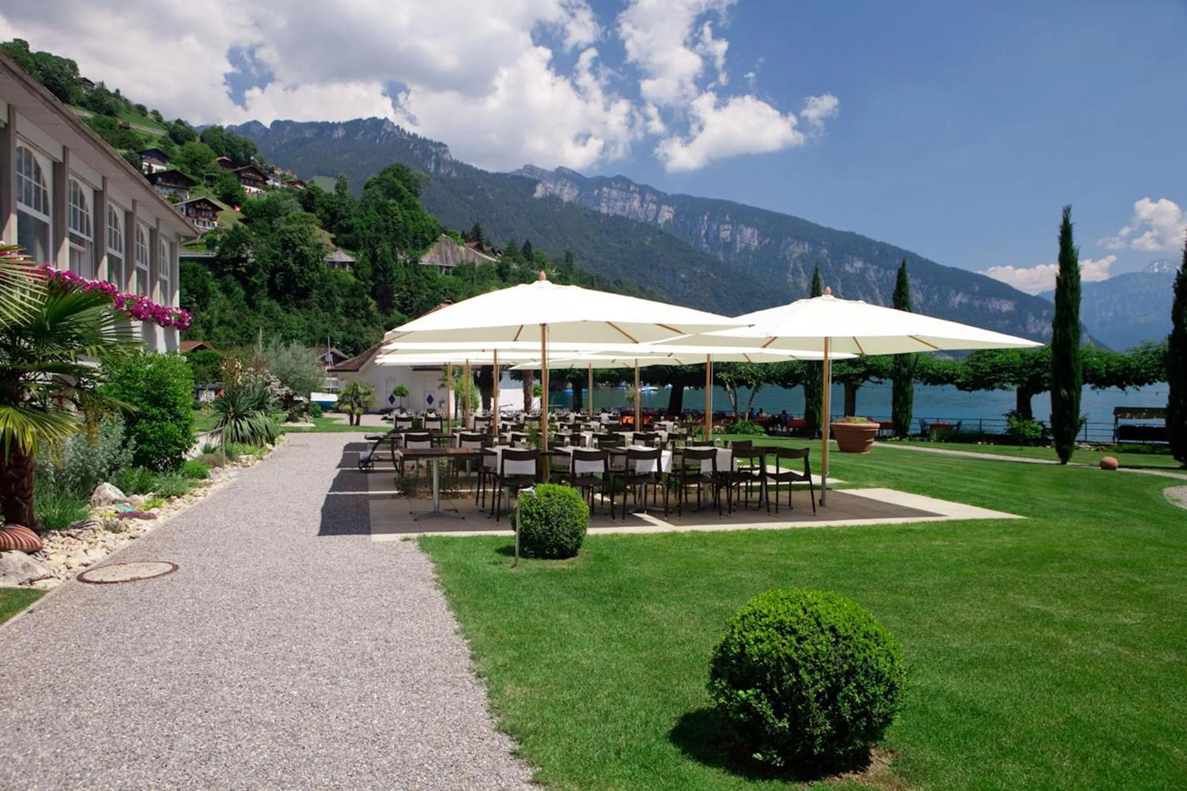 Restaurant/places to eat in Parkhotel Gunten – Beach & Spa