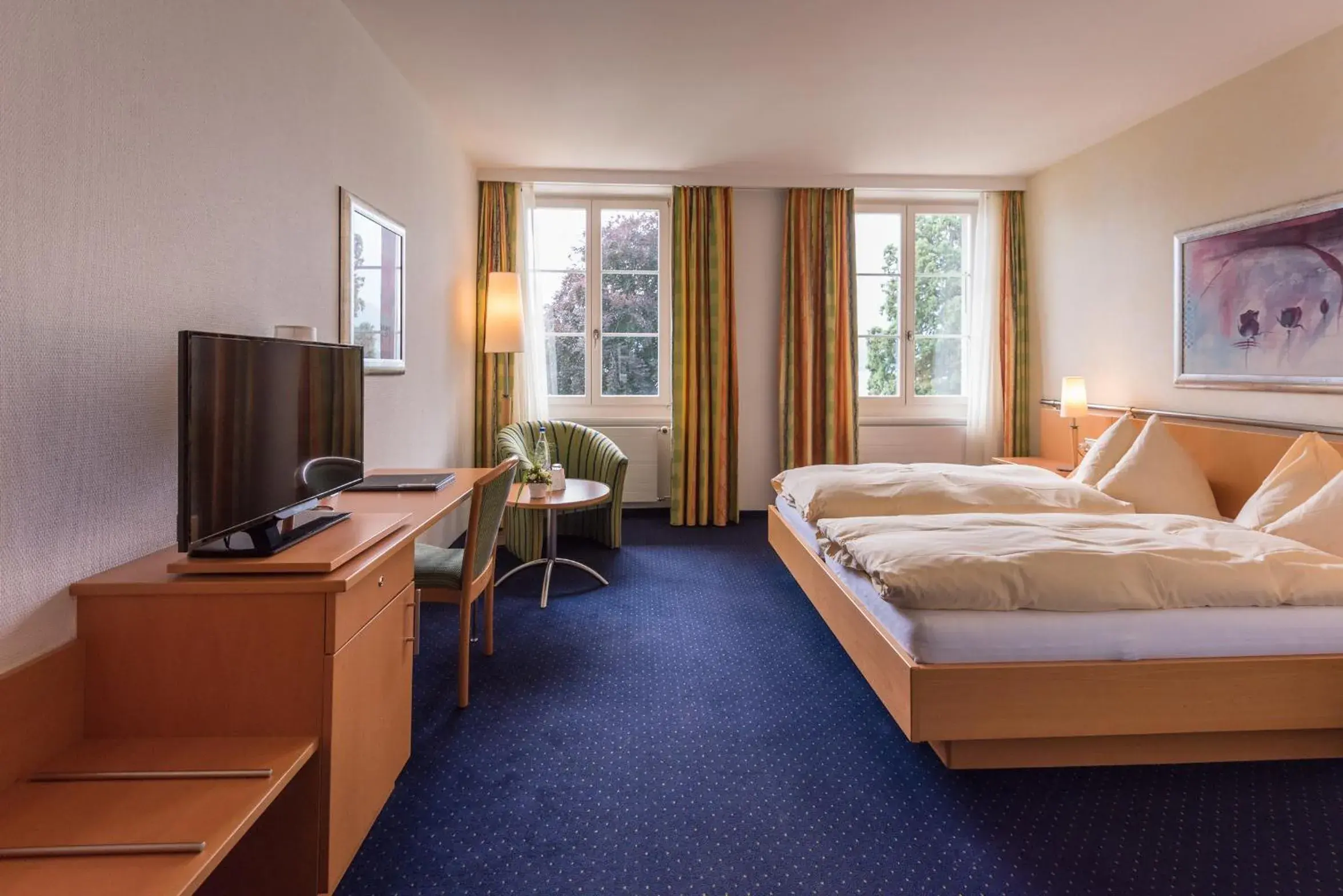 Double Room with Lake View in Parkhotel Gunten – Beach & Spa Double Room with Lake View in Parkhotel Gunten – Beach & Spa