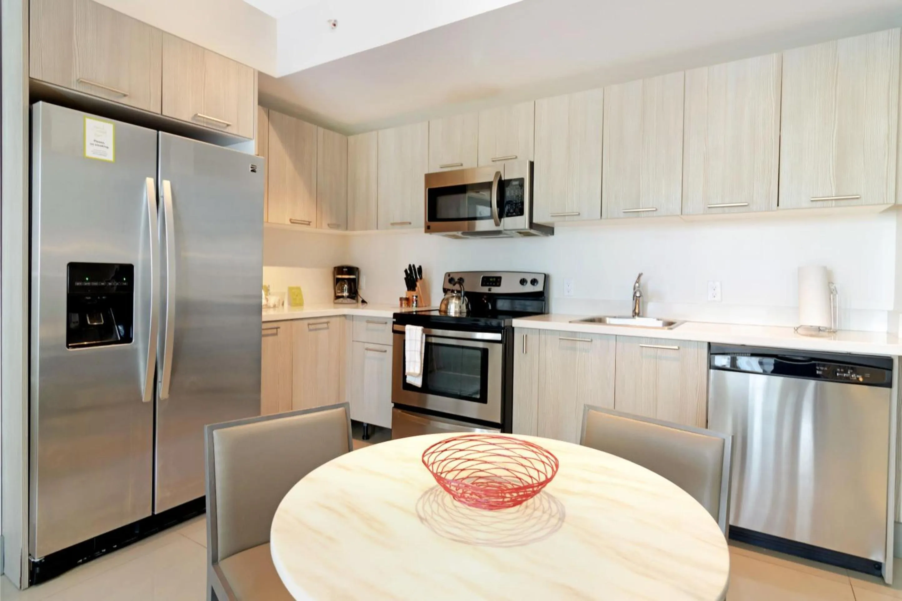 Roami at Habitat Brickell