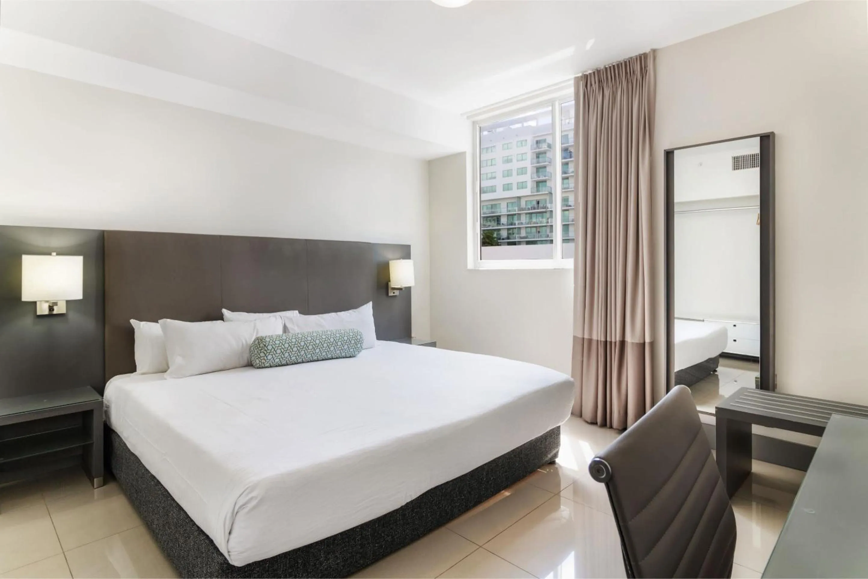 Bed in Roami at Habitat Brickell