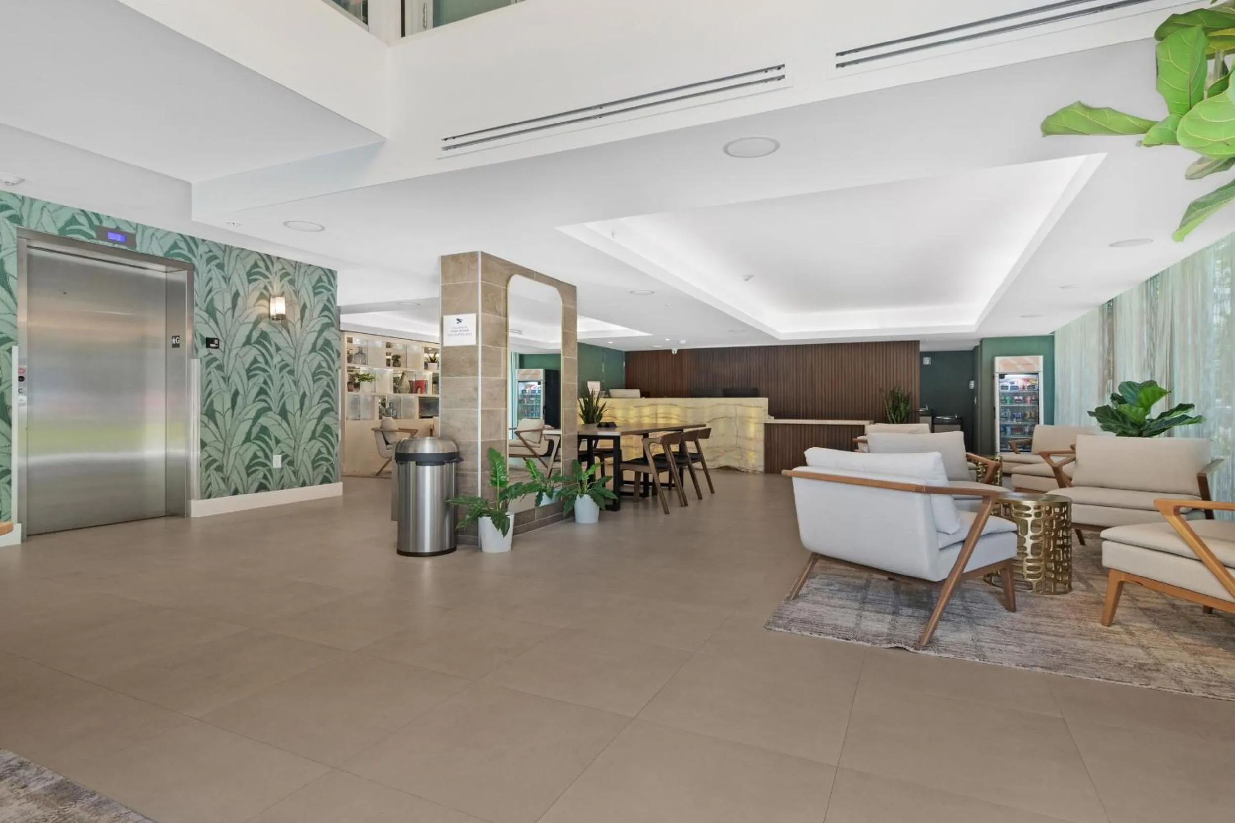 Roami at Habitat Brickell