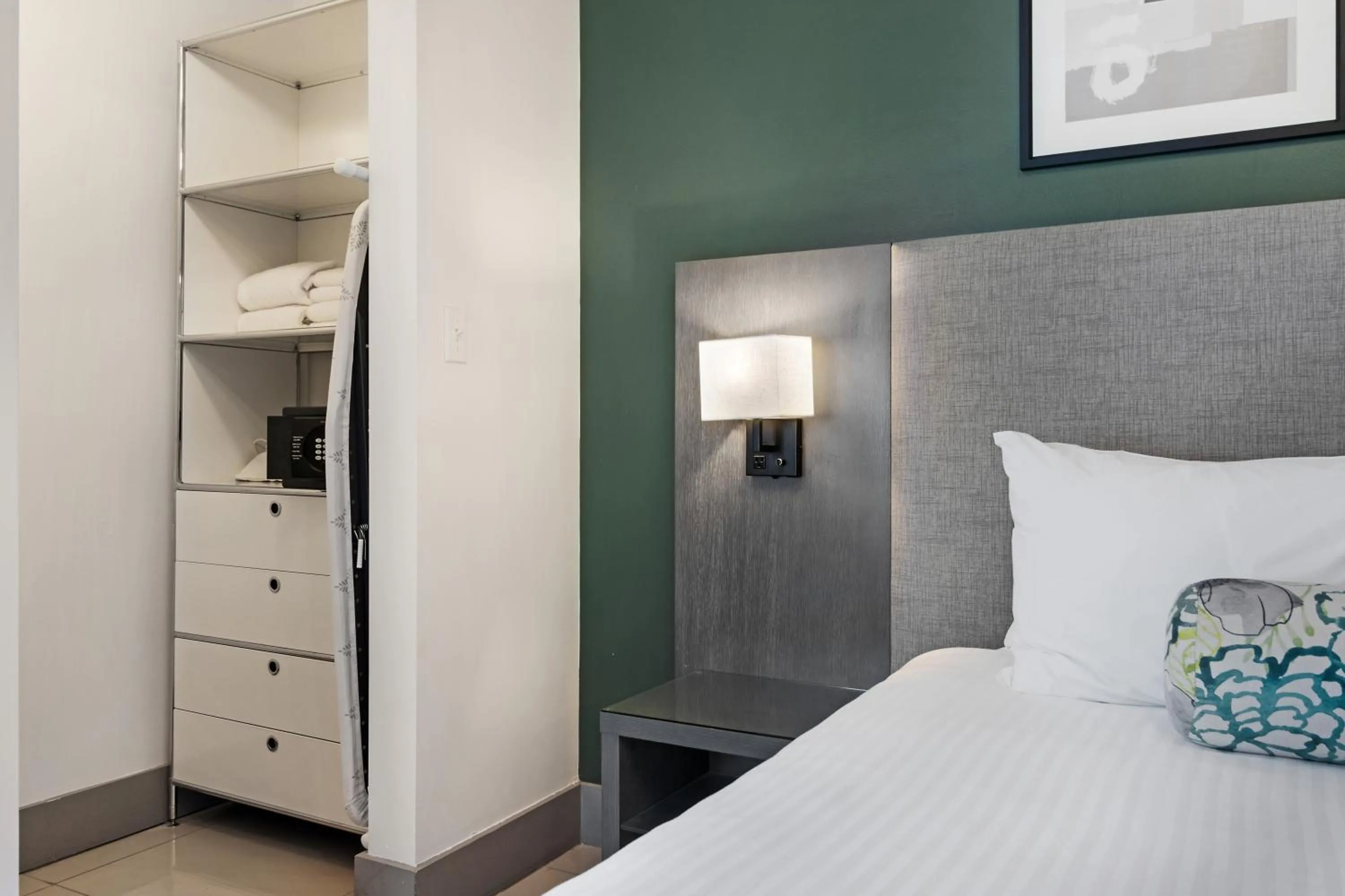 Bed in Roami at Habitat Brickell