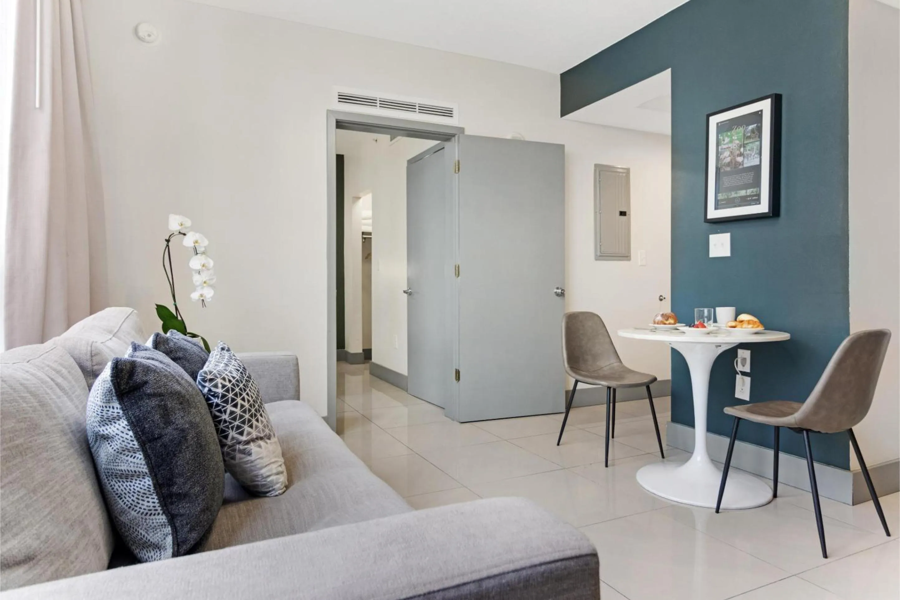 Roami at Habitat Brickell