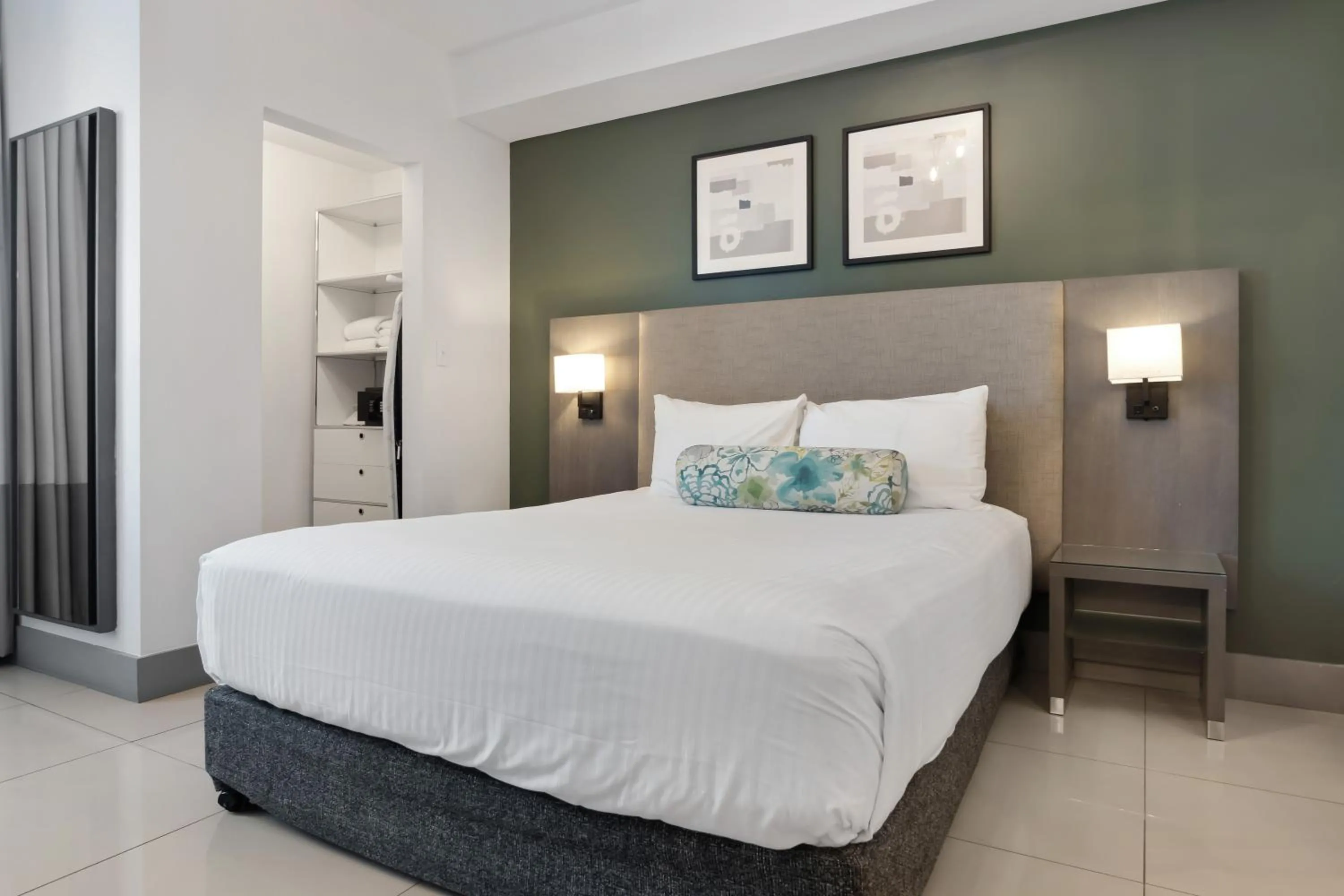 Bed in Roami at Habitat Brickell