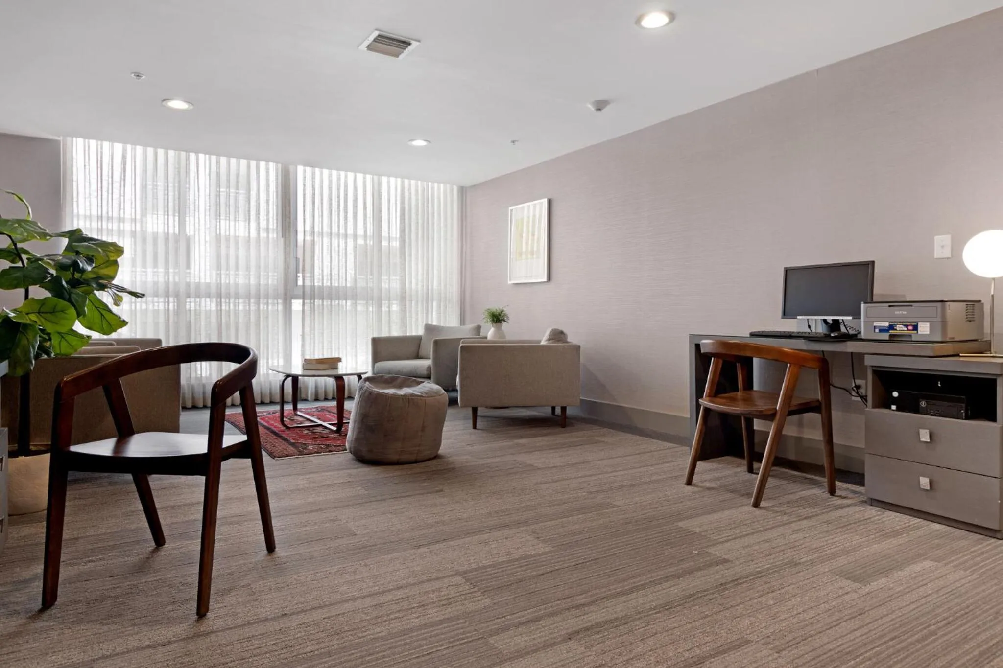 Roami at Habitat Brickell