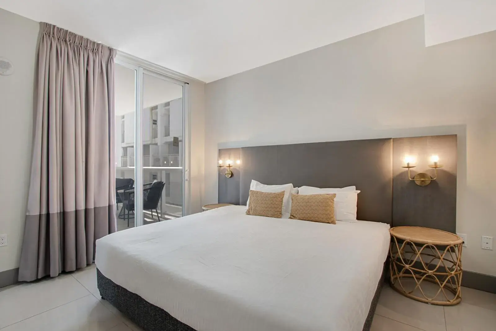 Bed in Roami at Habitat Brickell Bed in Roami at Habitat Brickell