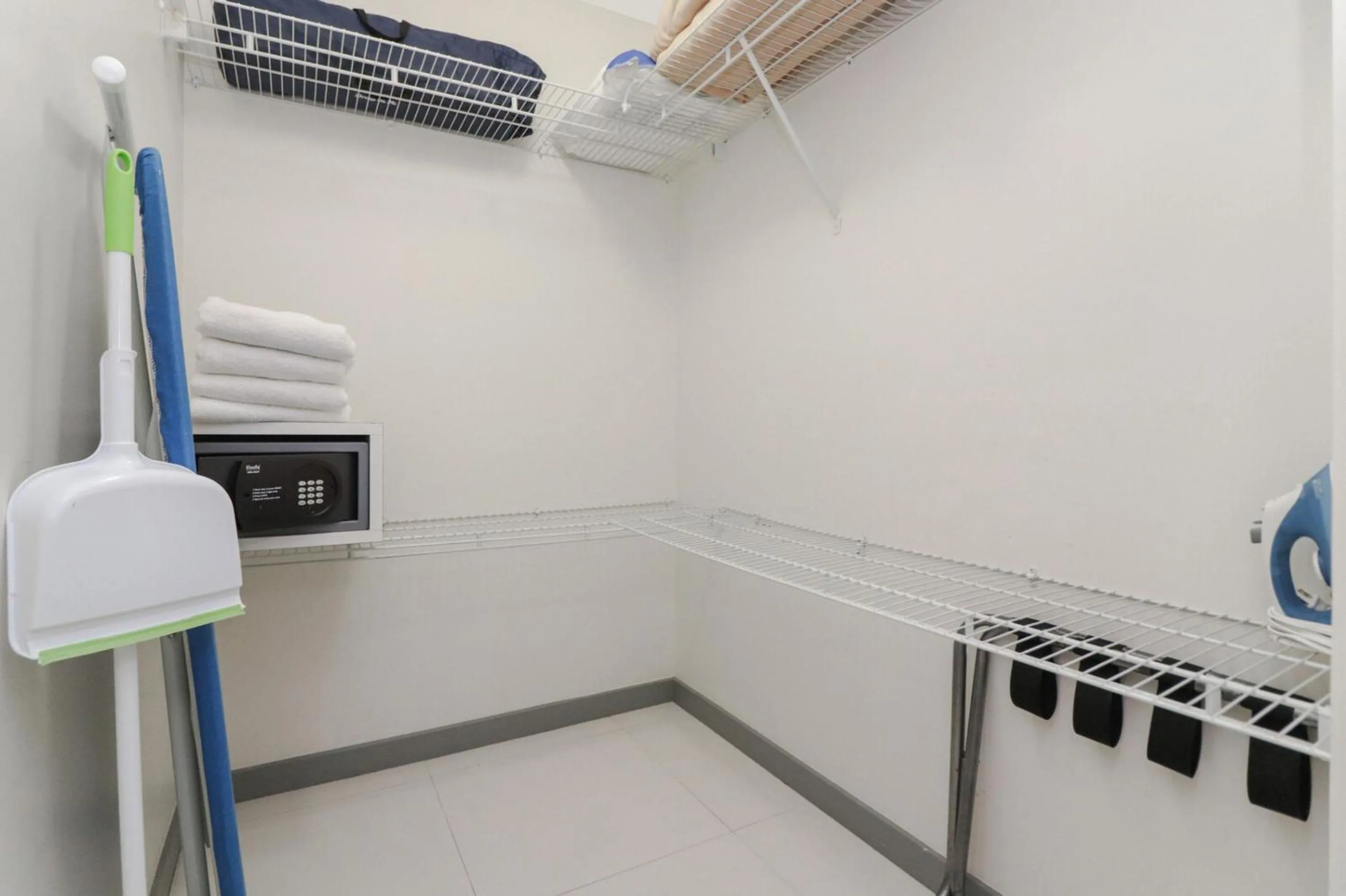 Roami at Habitat Brickell