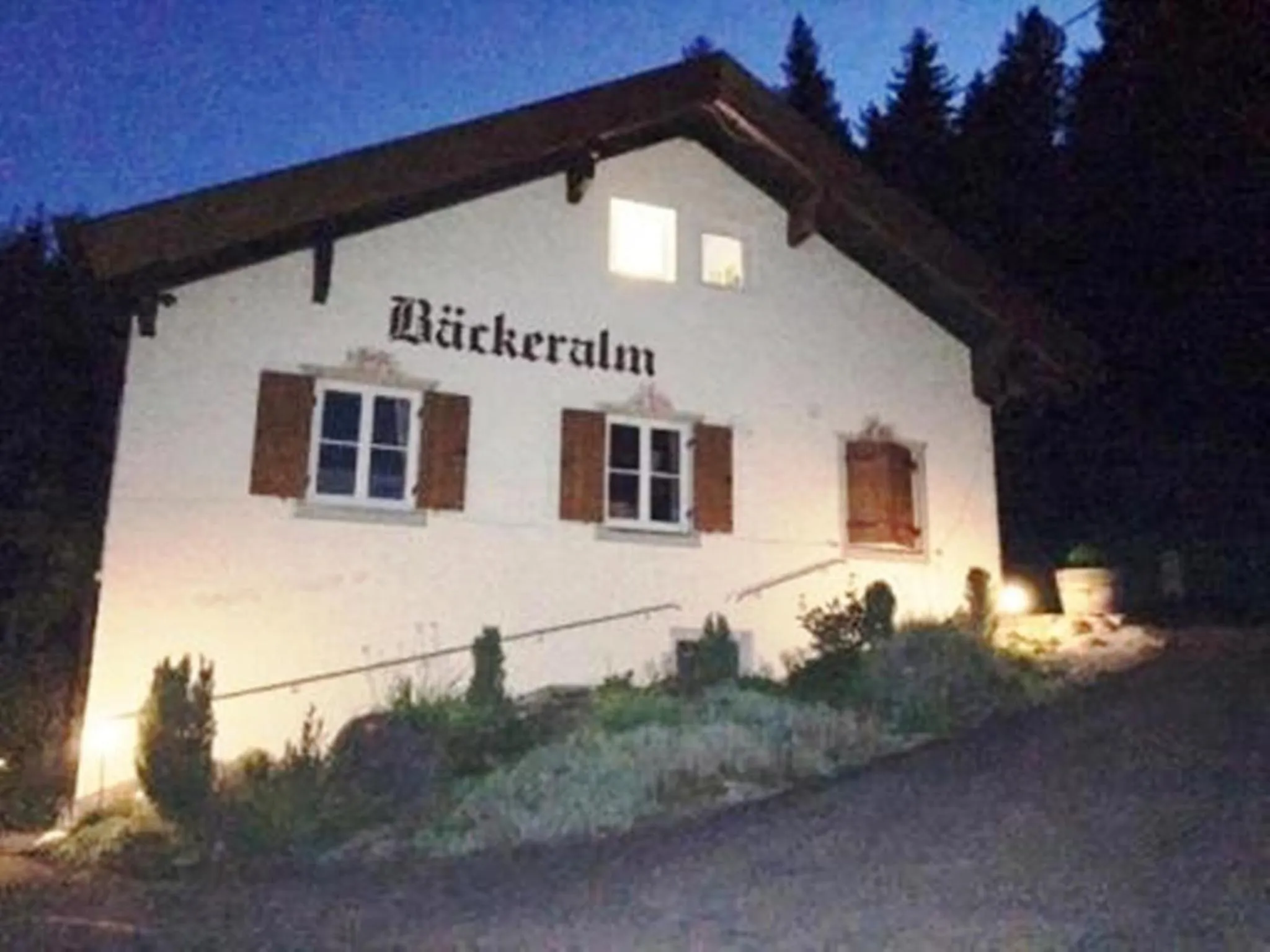 Facade/entrance in Bäckeralm© - B&B 16 +