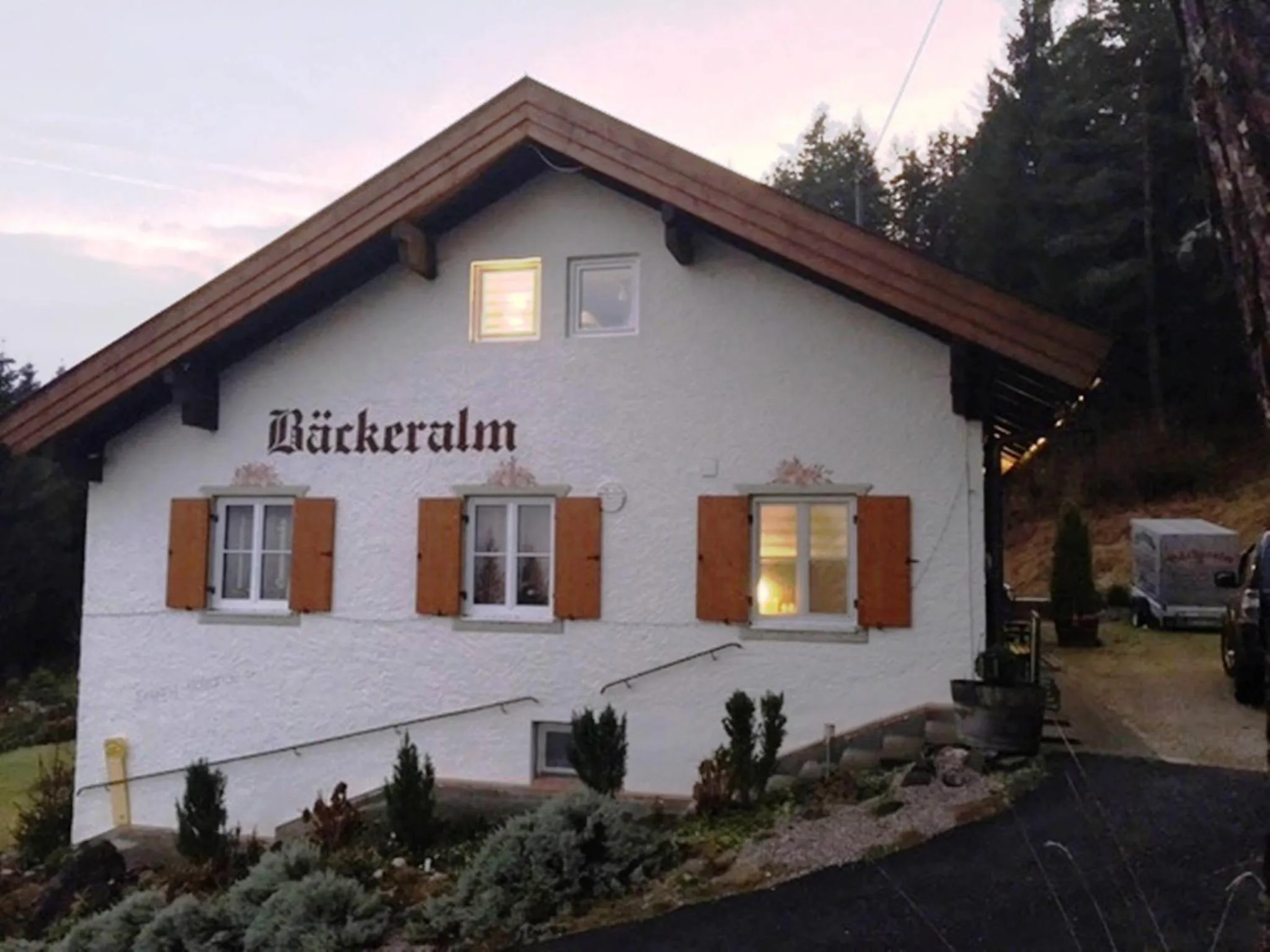 Facade/entrance in Bäckeralm© - B&B 16 +