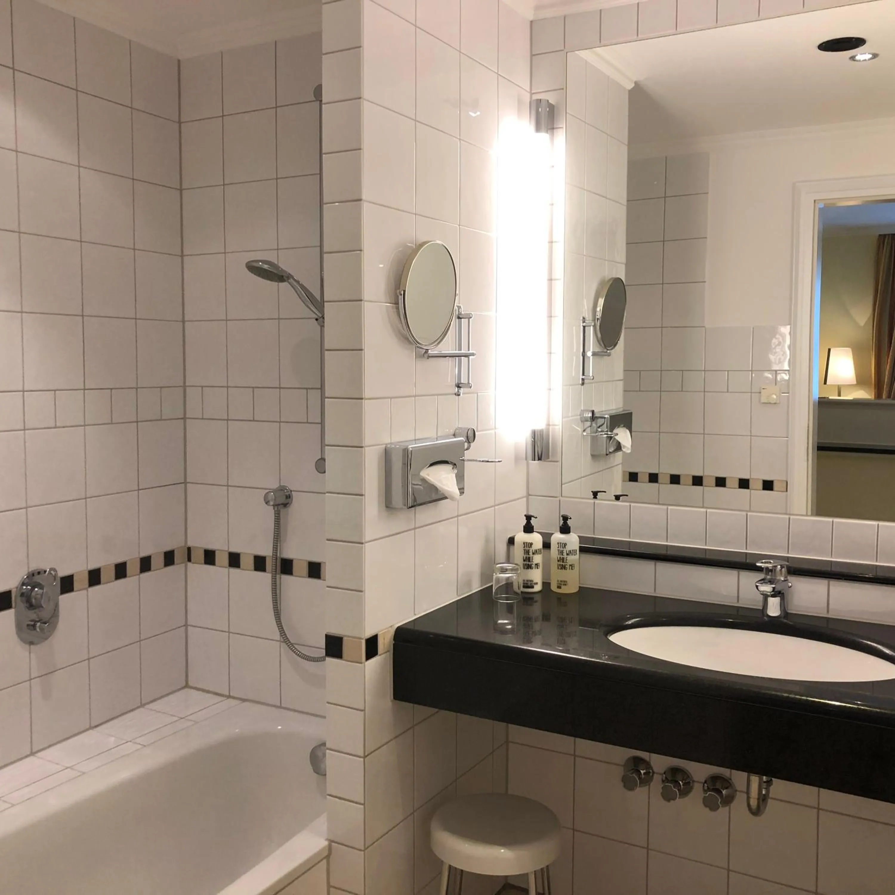 Bathroom in Hotel Scherf