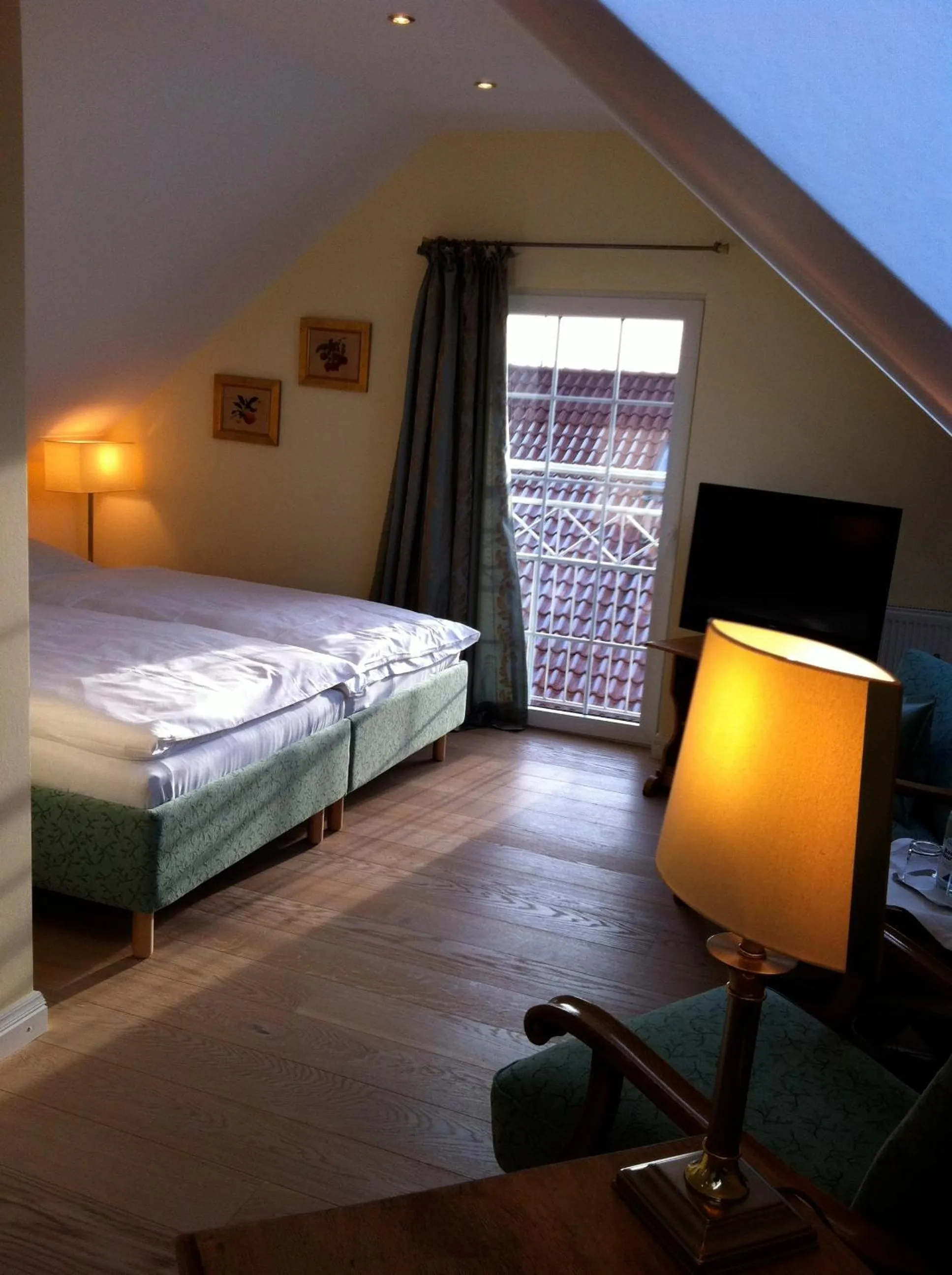 Photo of the whole room, Bed in Hotel Scherf