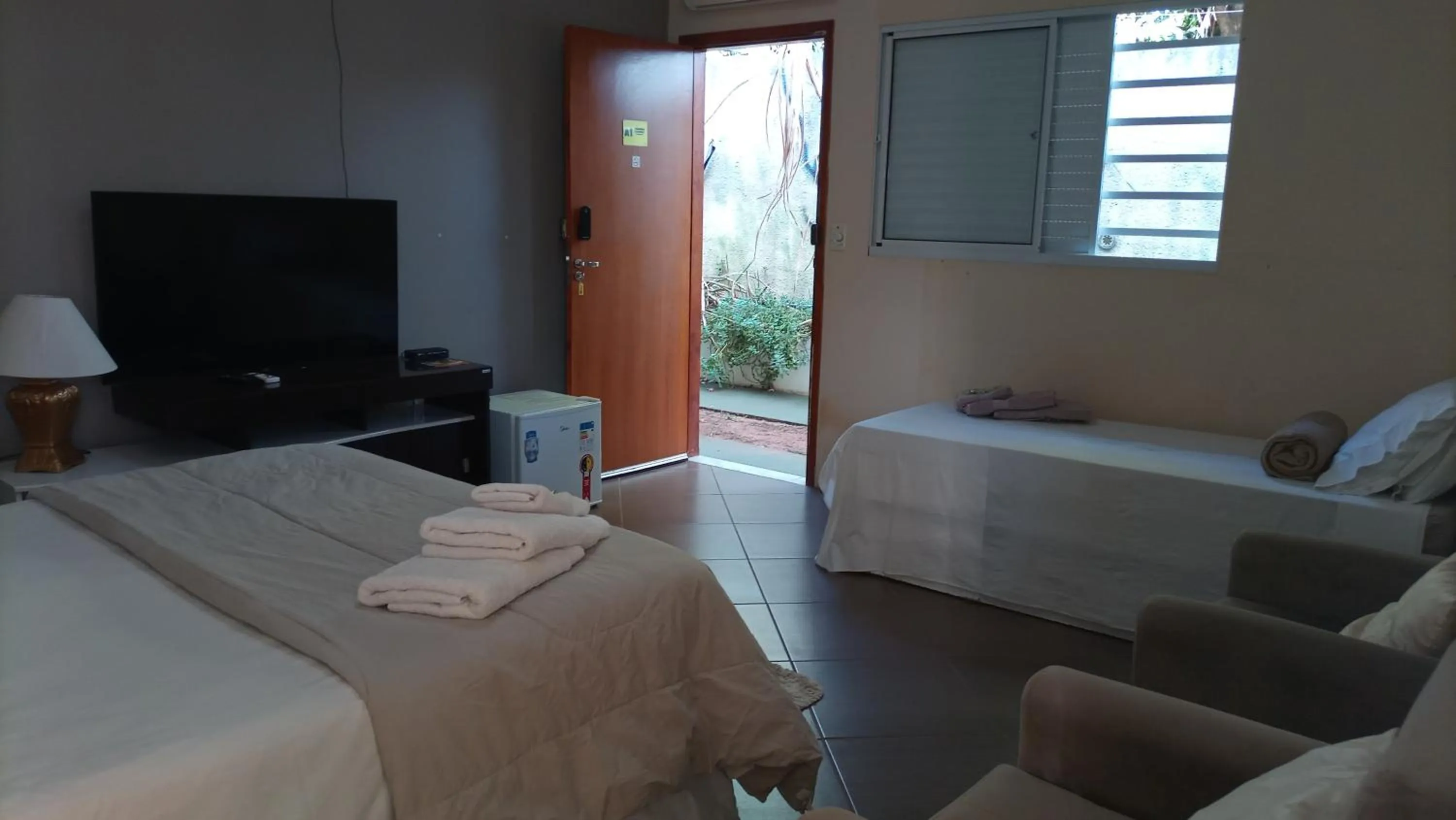 TV and multimedia, Bed in Biomas Hotel