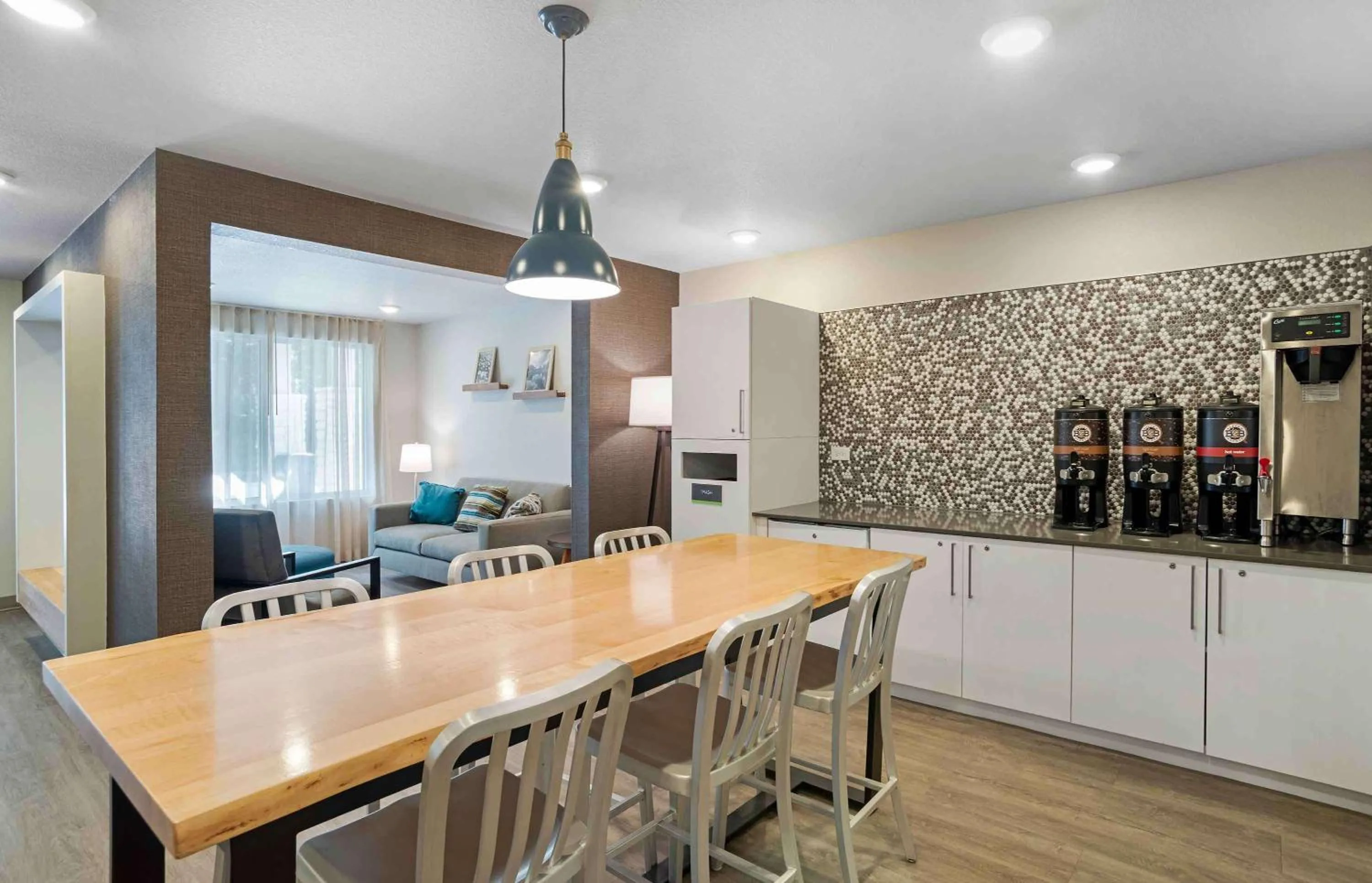 Restaurant/places to eat in Extended Stay America Suites - Charlotte - Matthews