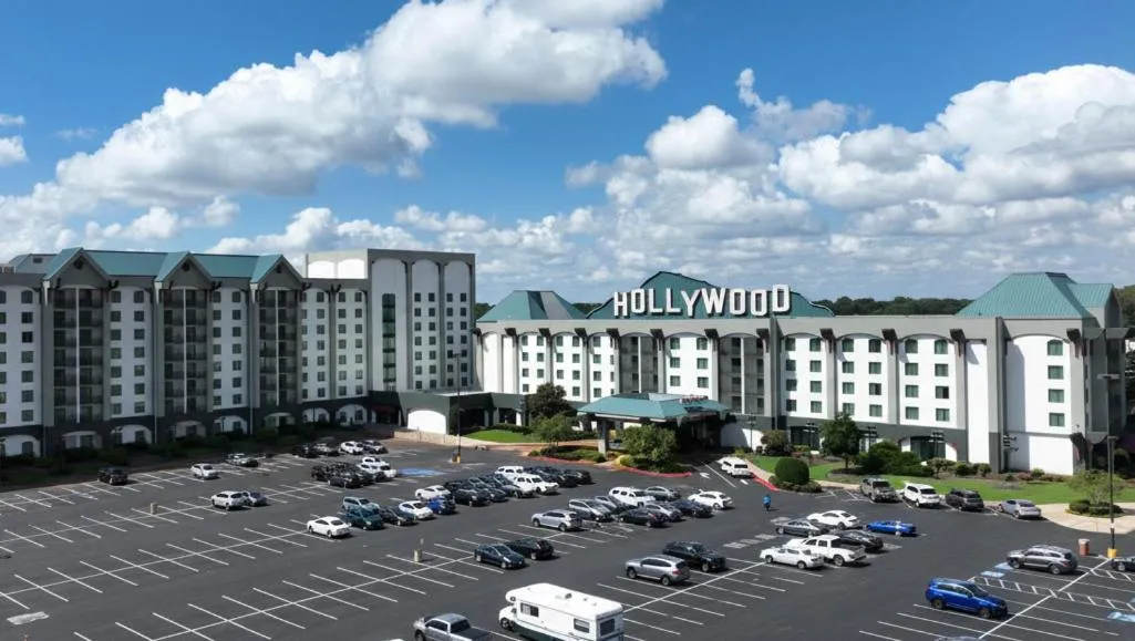 Property building in Hollywood Casino Tunica
