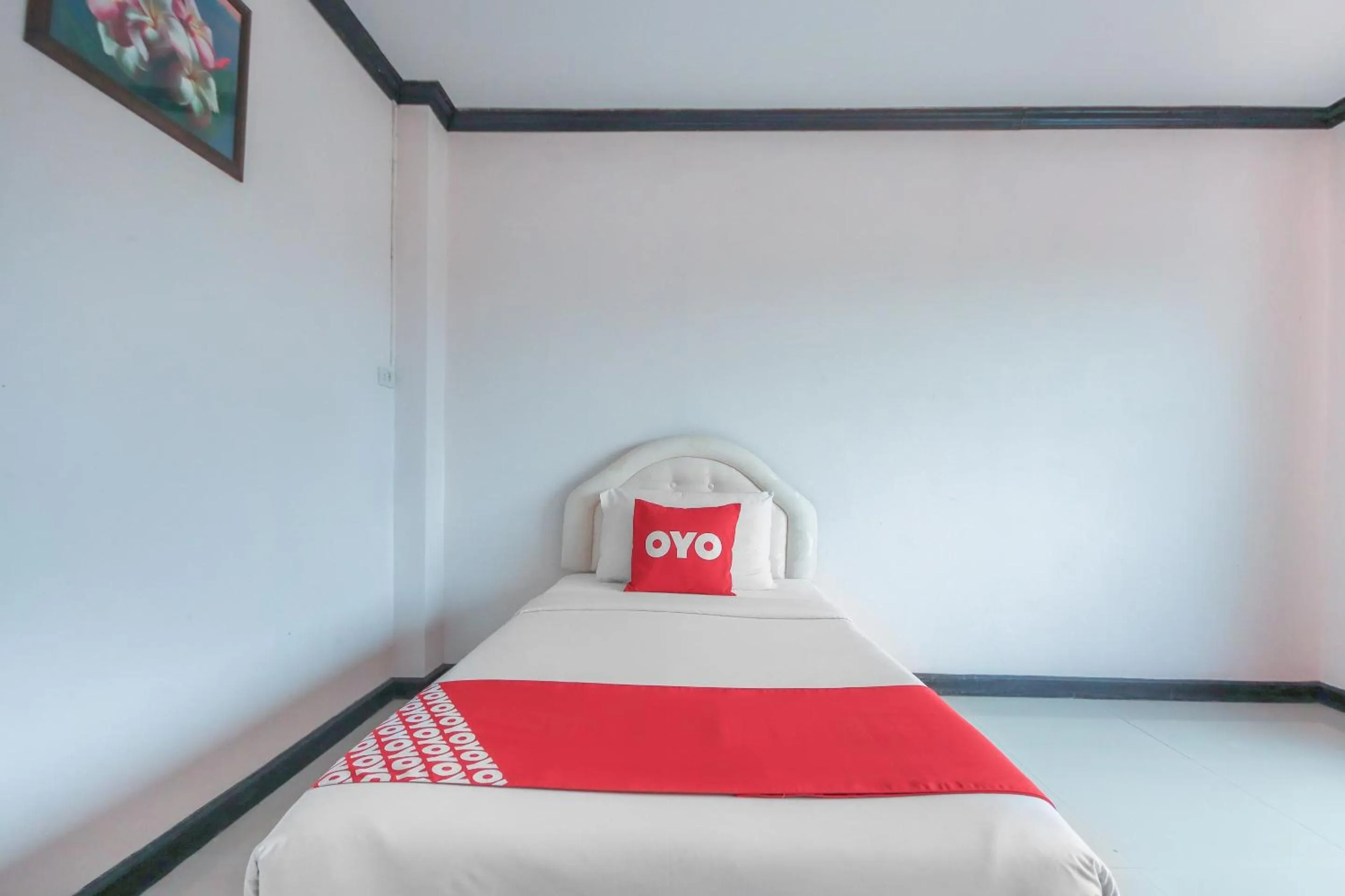 Bedroom in Prickhom Garden Hotel