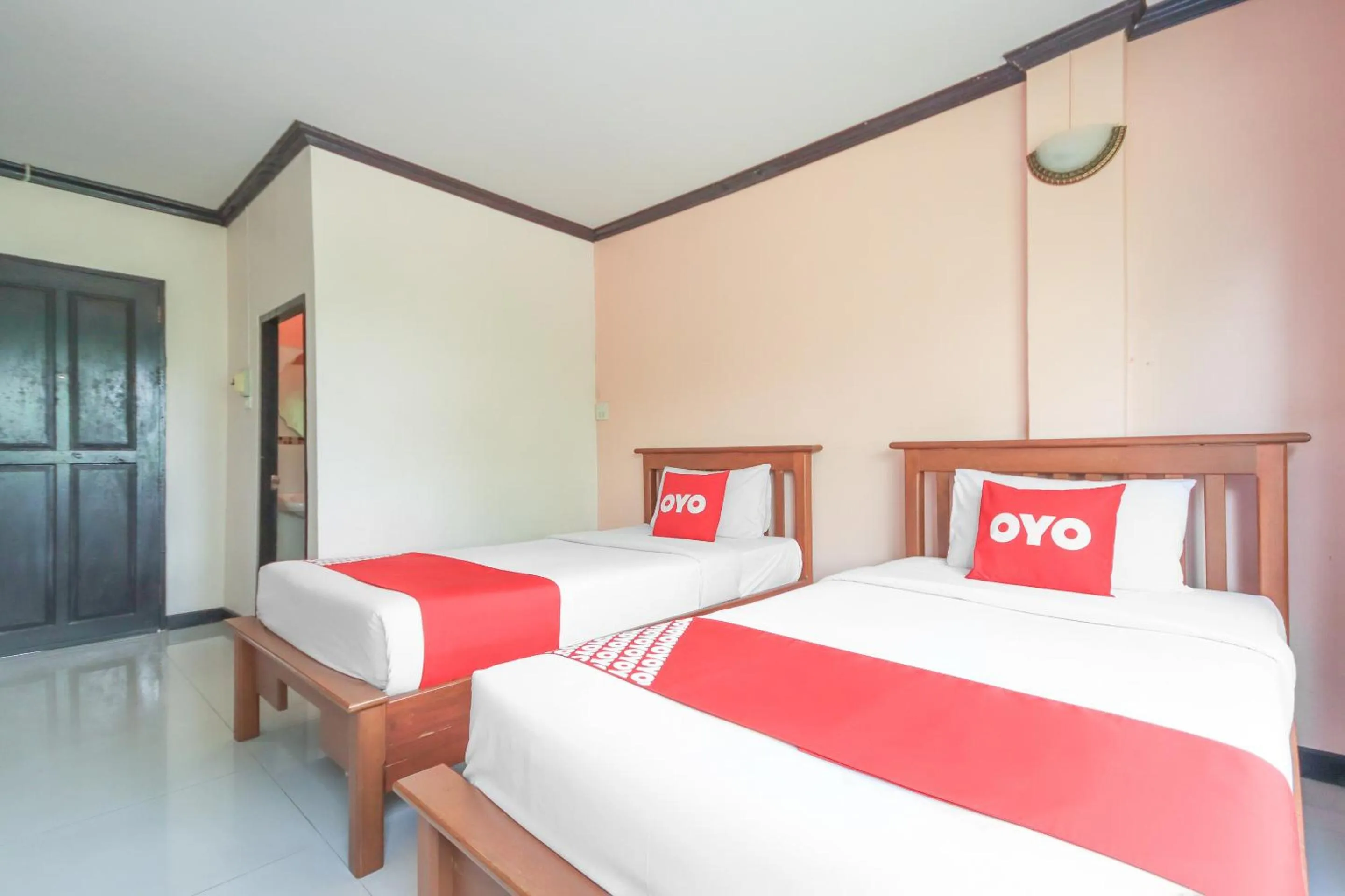 Bedroom in Prickhom Garden Hotel