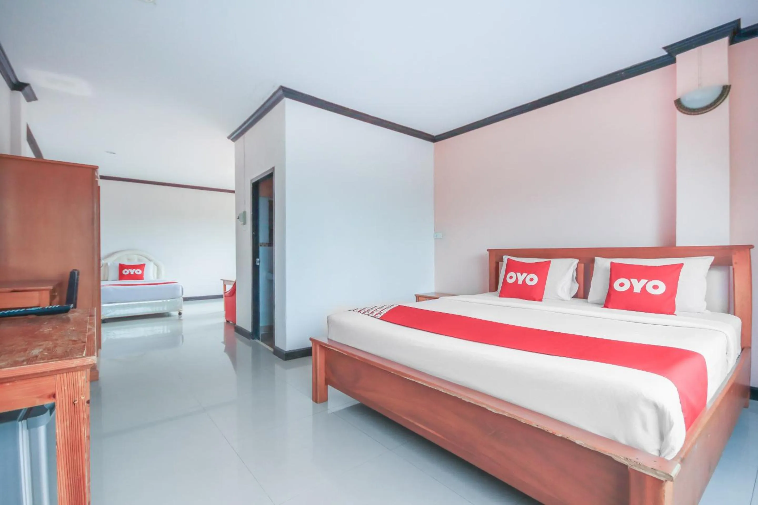 Bedroom in Prickhom Garden Hotel