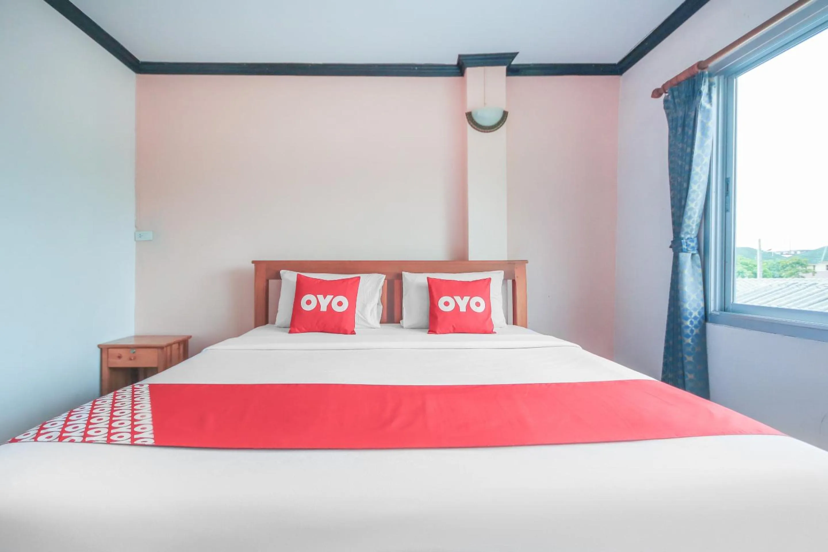 Bedroom in Prickhom Garden Hotel