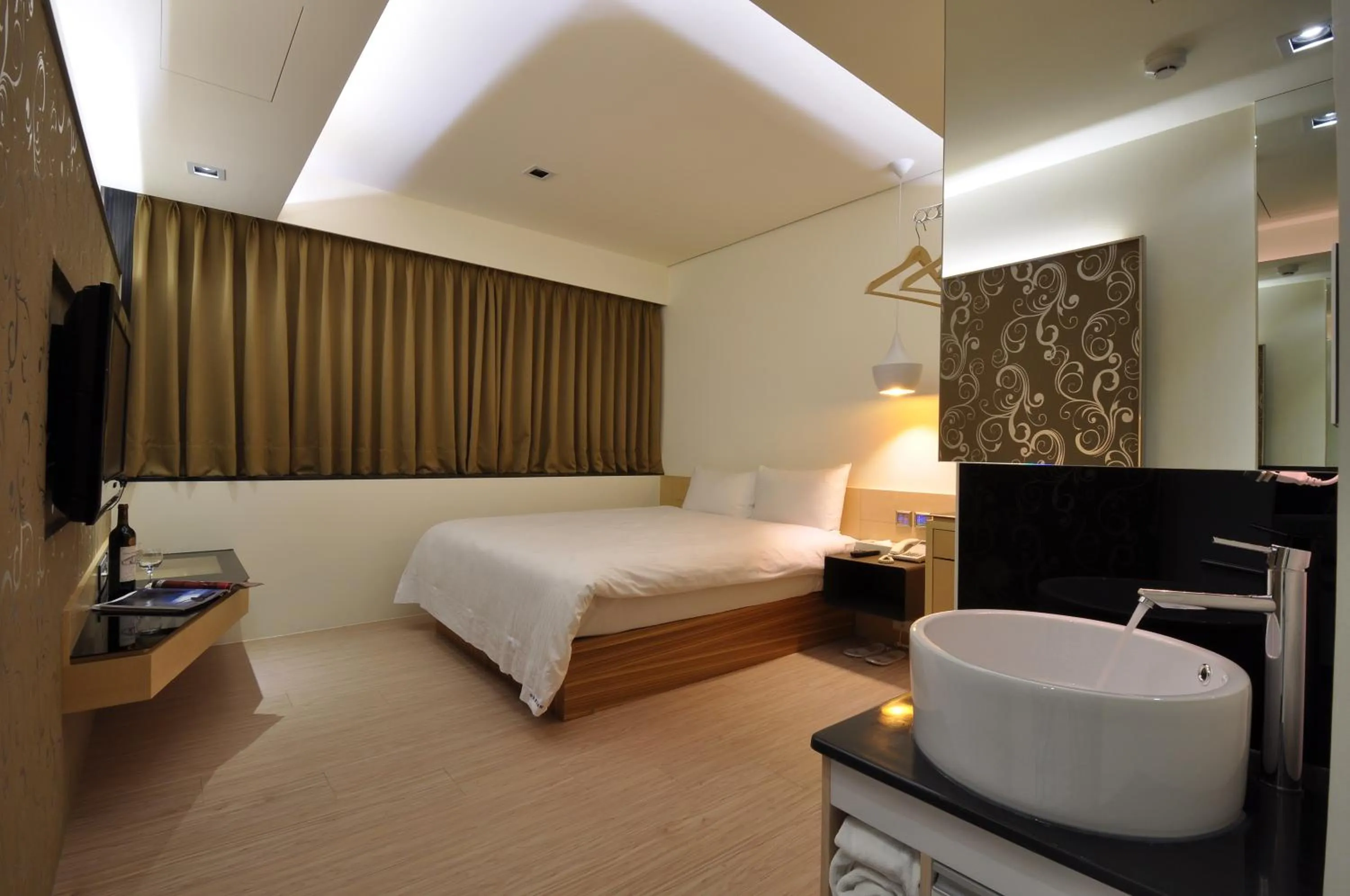 Photo of the whole room, Bed in Hotel 20 Alley