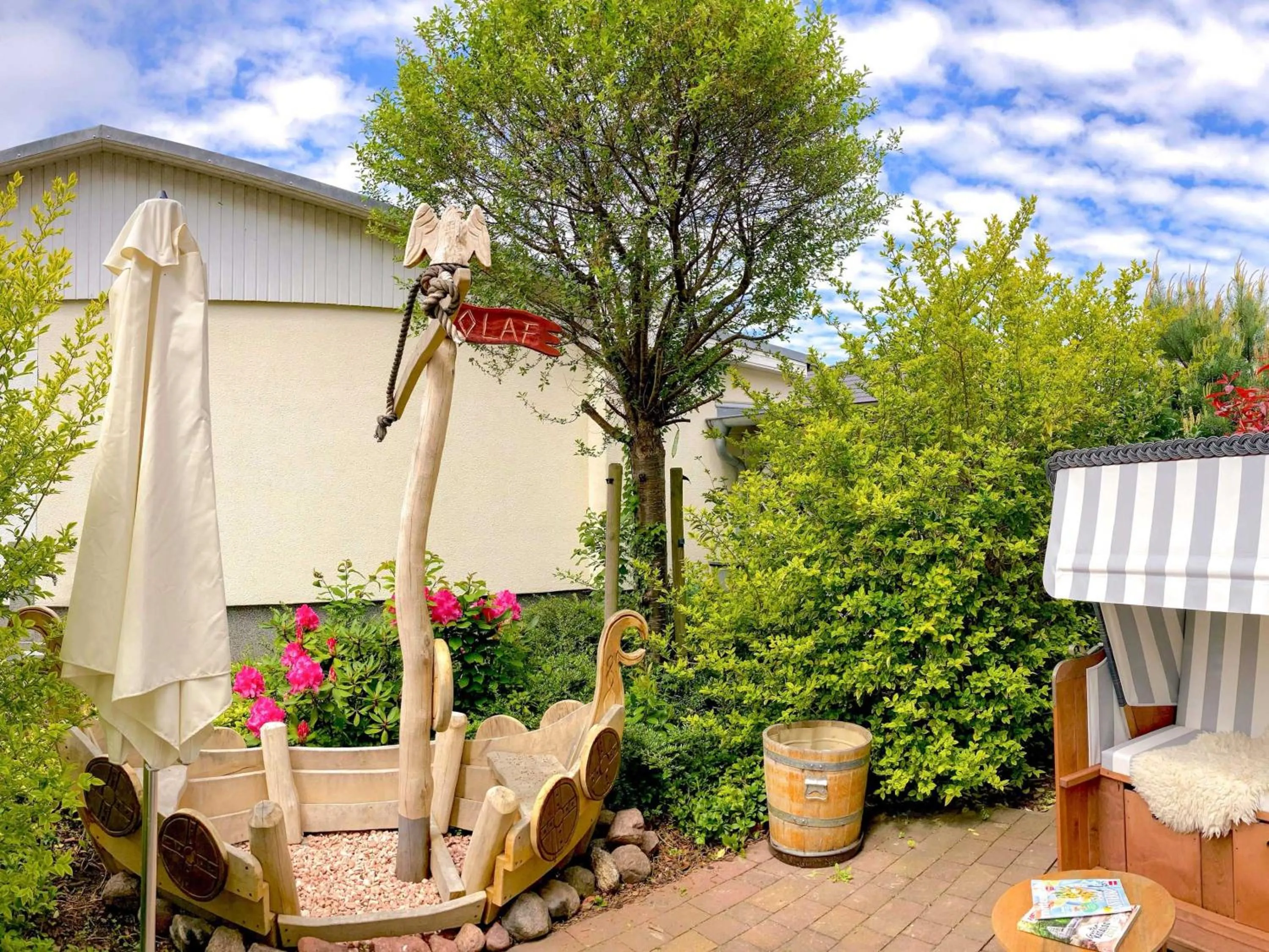 Ferienhaus Klünderberg in Binz mit Kamin, Terrasse, Strandkorb