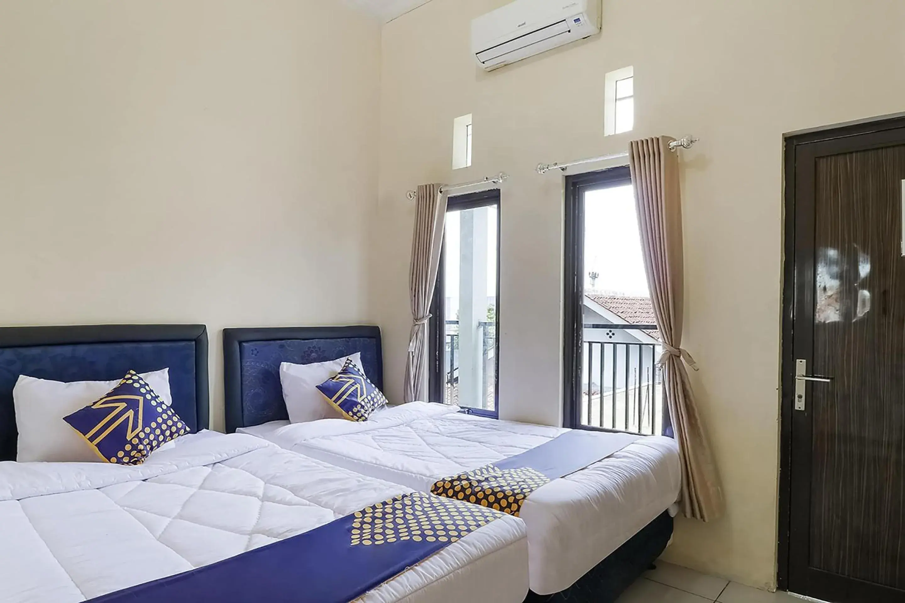 Bedroom, Bed in SPOT ON 3859 Sweet Candy 2NearResinda park mall Bedroom, Bed in SPOT ON 3859 Sweet Candy 2NearResinda park mall