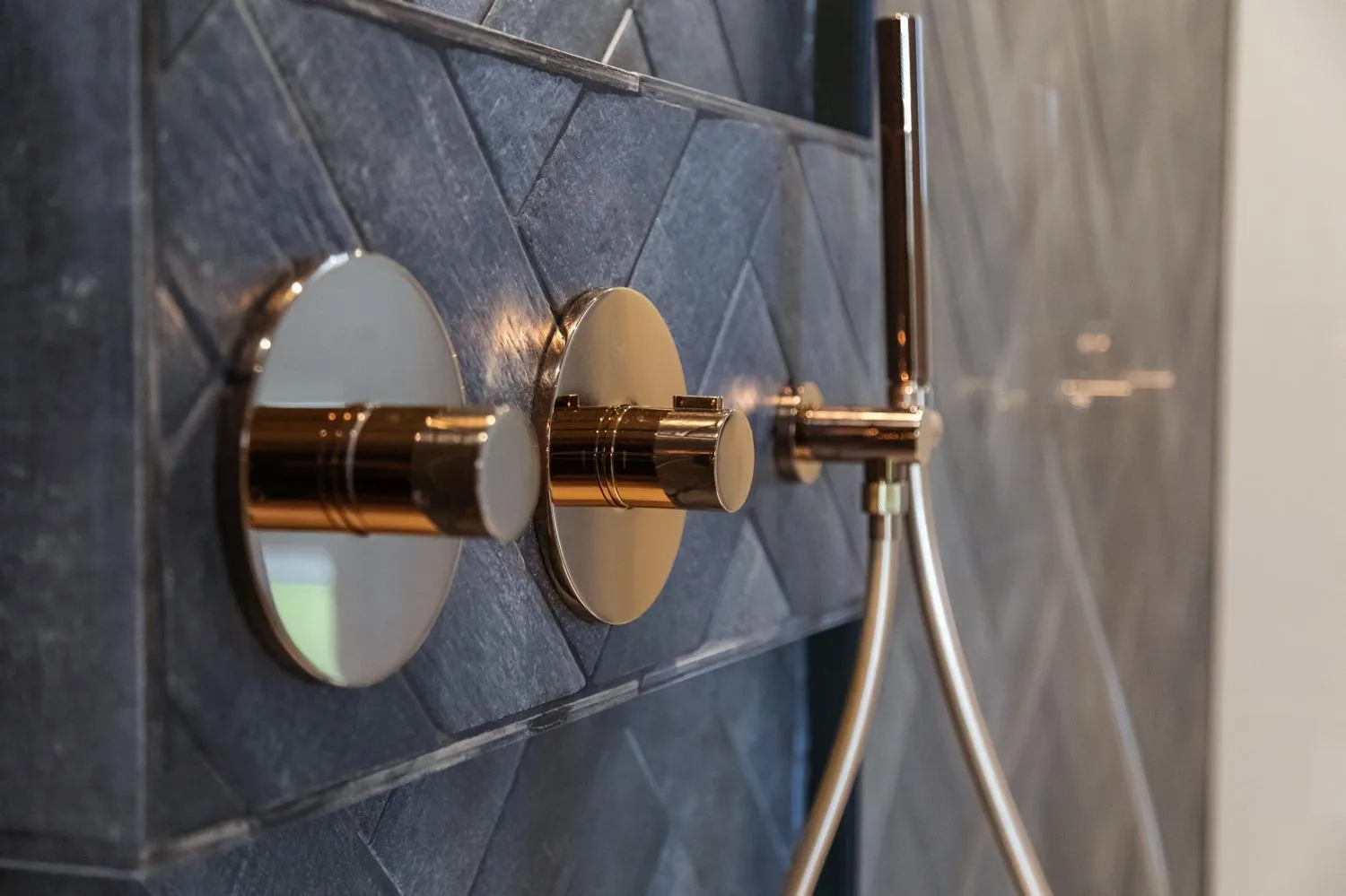 Shower in Bed & Breakfast Nummer5