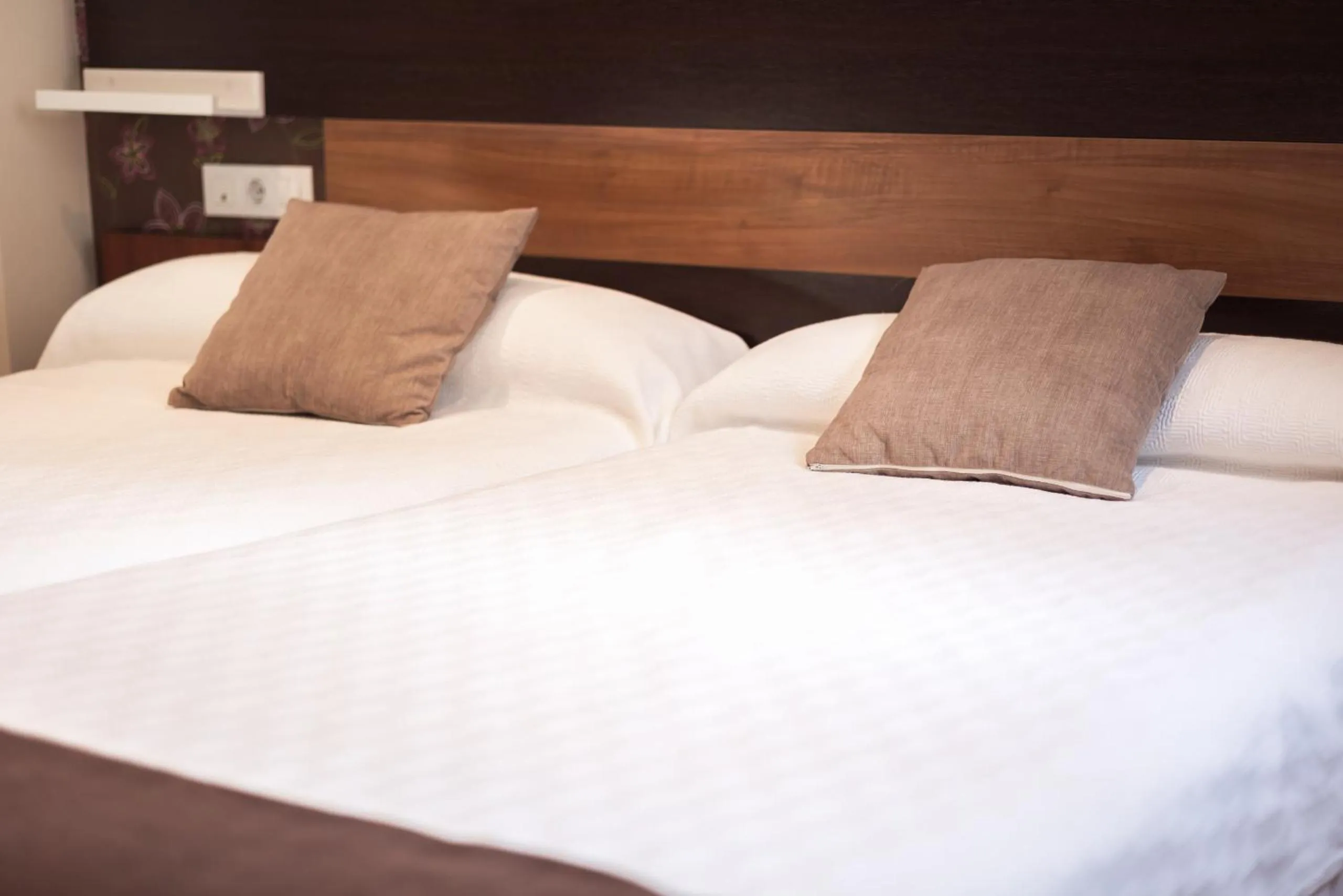 Bed in Apartamentos Reyes Católicos