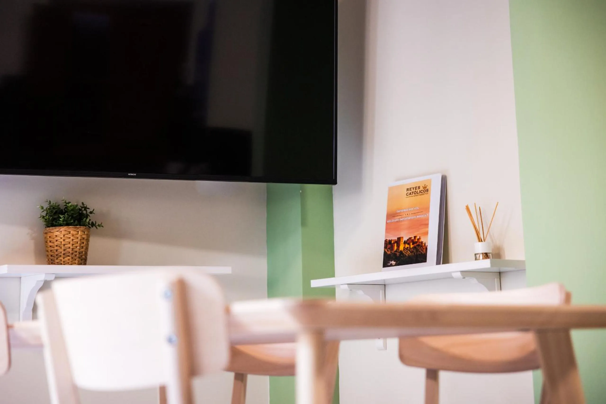 Apartamentos Reyes Católicos