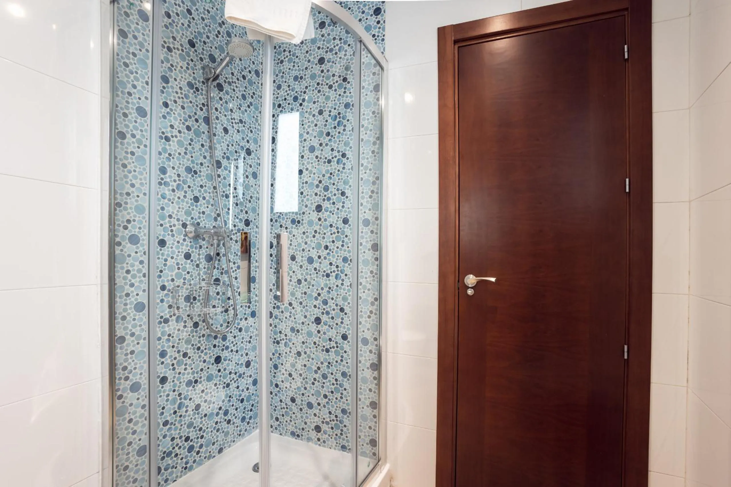 Bathroom in Apartamentos Reyes Católicos