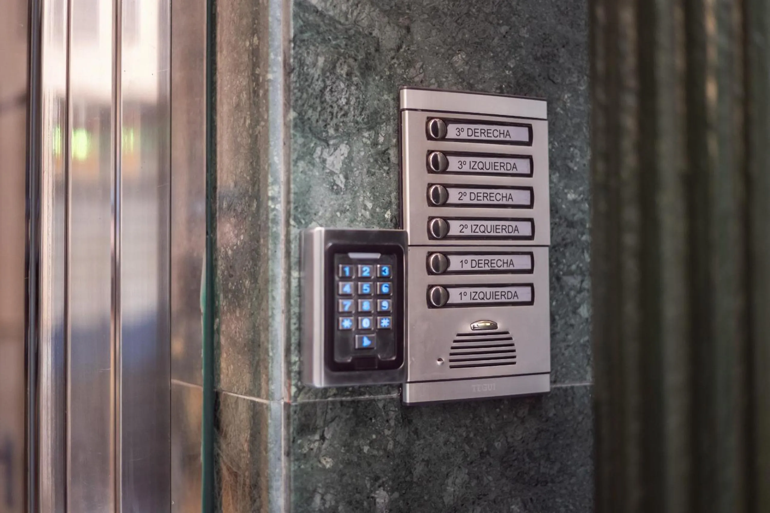 Off site in Apartamentos Reyes Católicos