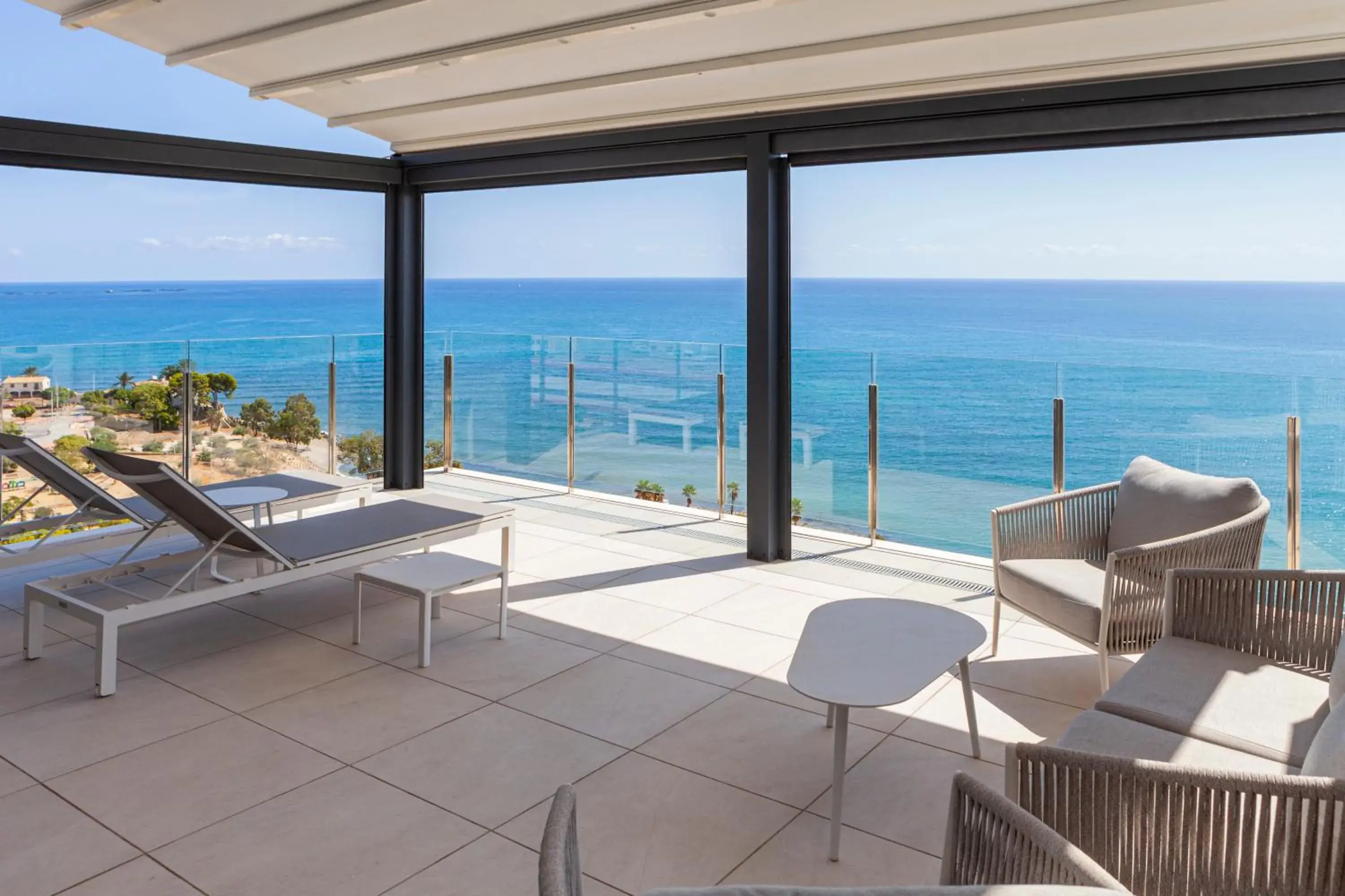 Penthouse 2 dormitorios con terraza in Blue Line Apartment Hotel - Be Line Group Penthouse 2 dormitorios con terraza in Blue Line Apartment Hotel - Be Line Group