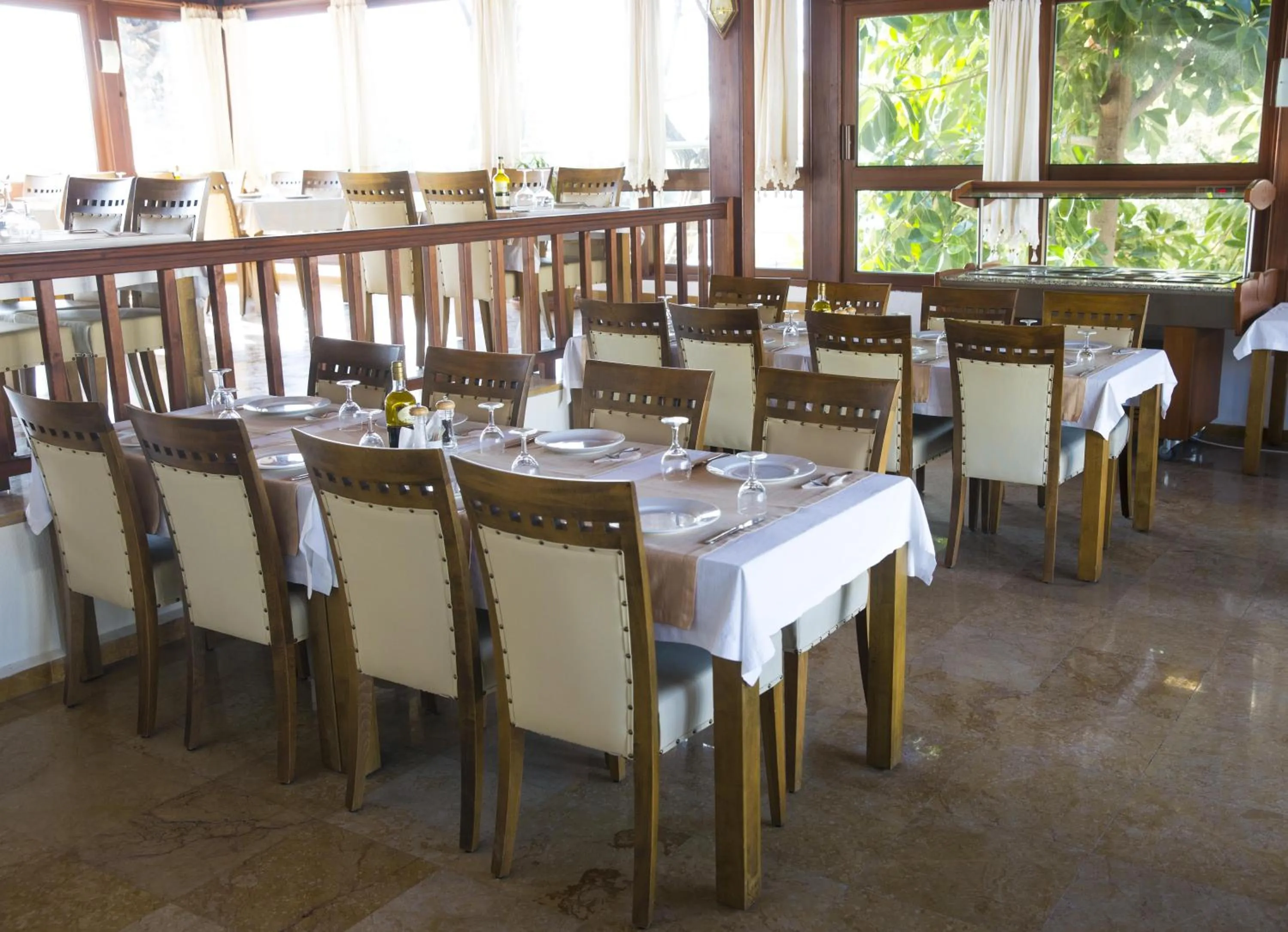 Dining area in Bodrum Marma Otel