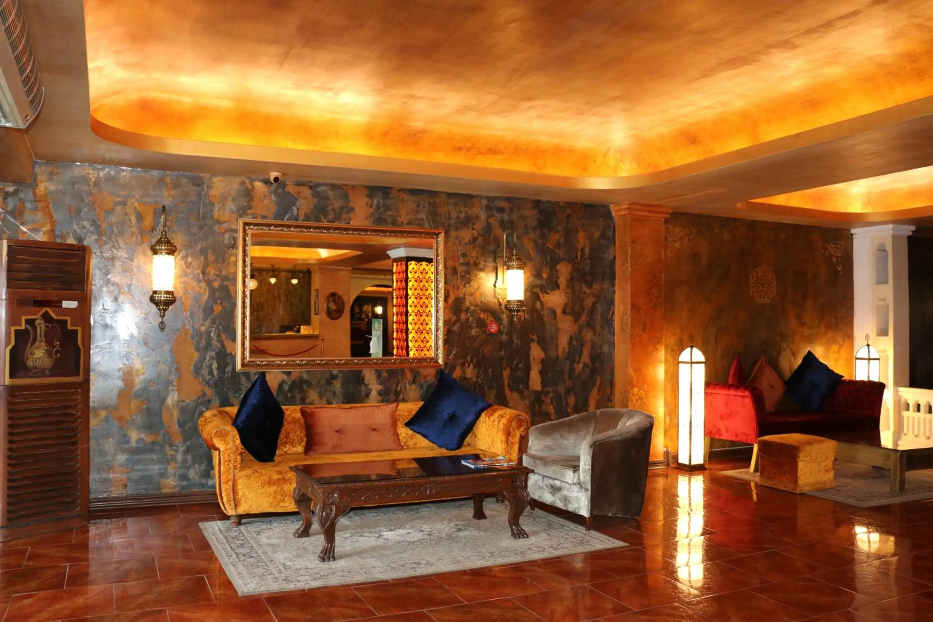 Lobby or reception in ÂLÂ HAN BOUTIQUE HOTEL